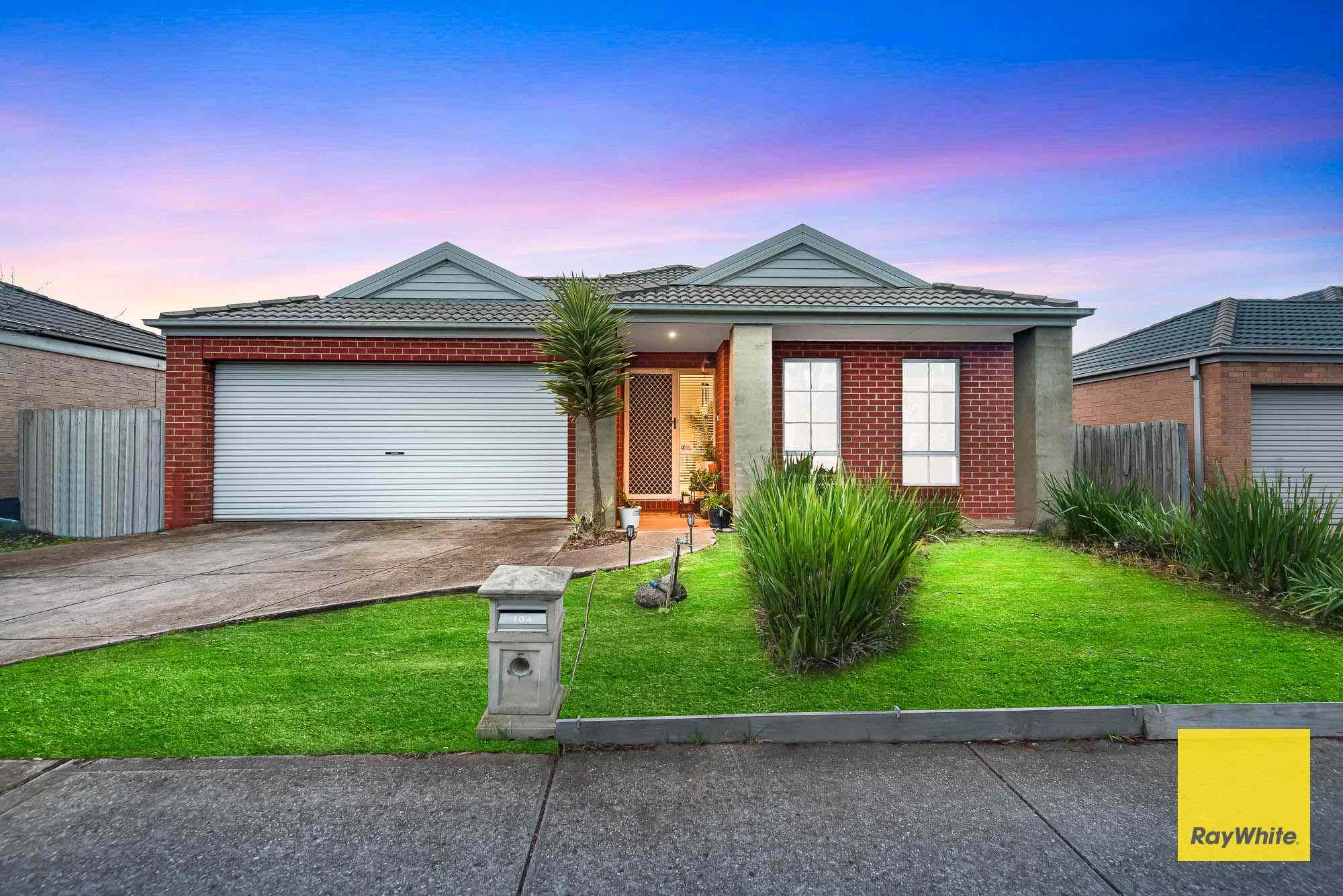 Modern Comfort and Contemporary Living Awaits You: VIC Tarneit, VIC 3029 House | Prop-GPT the AI-Powered Property Portal
