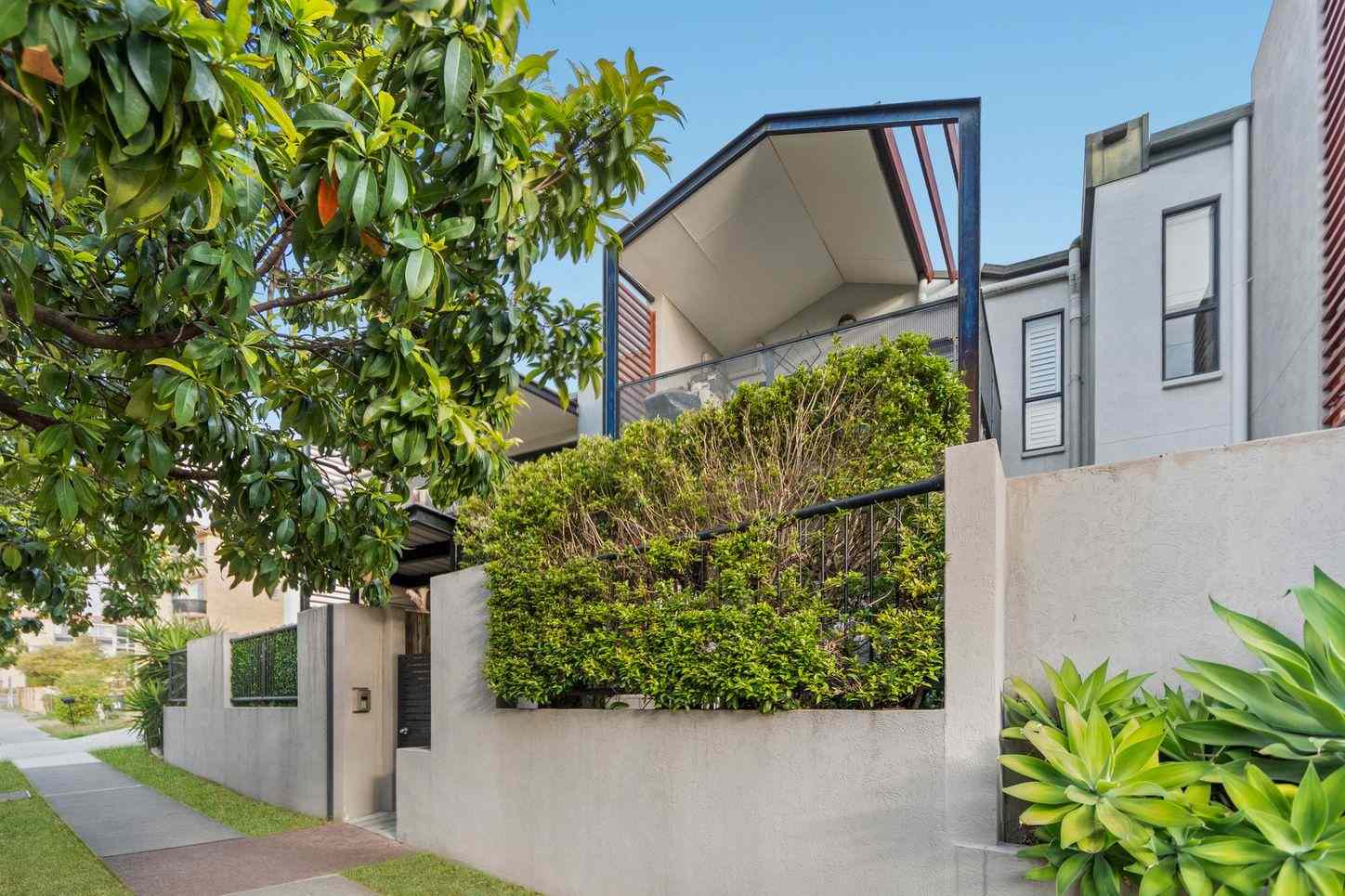 32/11 Kitchener Street, COORPAROO, QLD 4151 - Apartment for Rent - harcourts.net: QLD Coorparoo, QLD 4151 Property | Prop-GPT the AI-Powered Property Portal