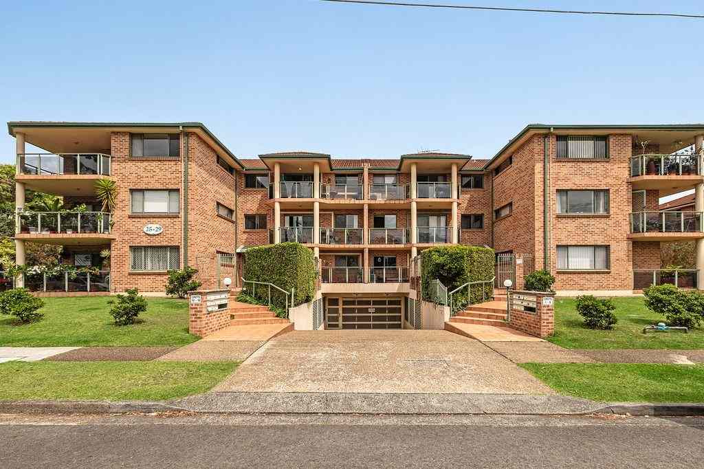 Neat Two Bedroom Apartment in Ideal Location: NSW Gymea, NSW 2227 Apartment | Prop-GPT the AI-Powered Property Portal