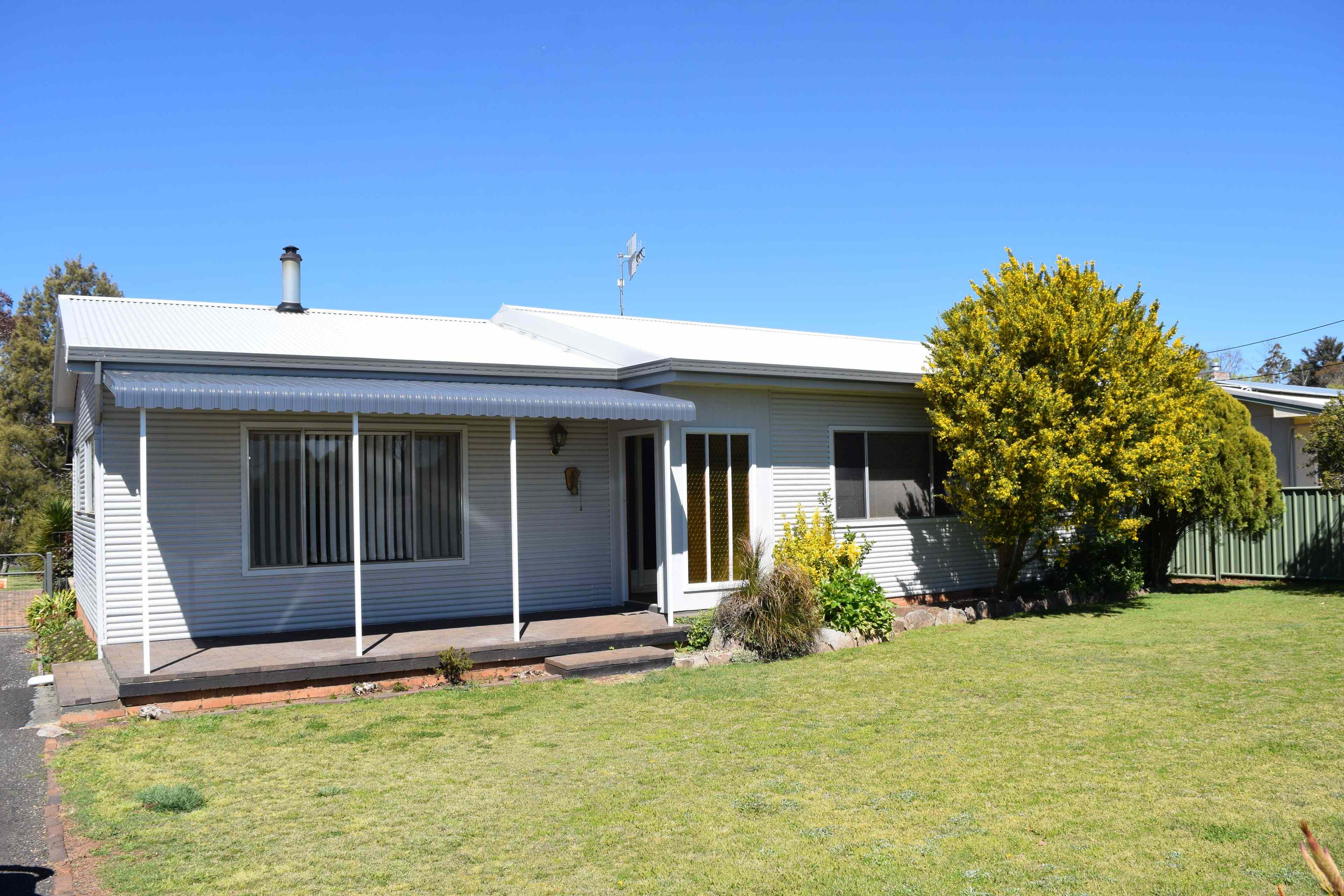 GARDENERS RETREAT: NSW South Guyra, NSW 2365 House | Prop-GPT the AI-Powered Property Portal