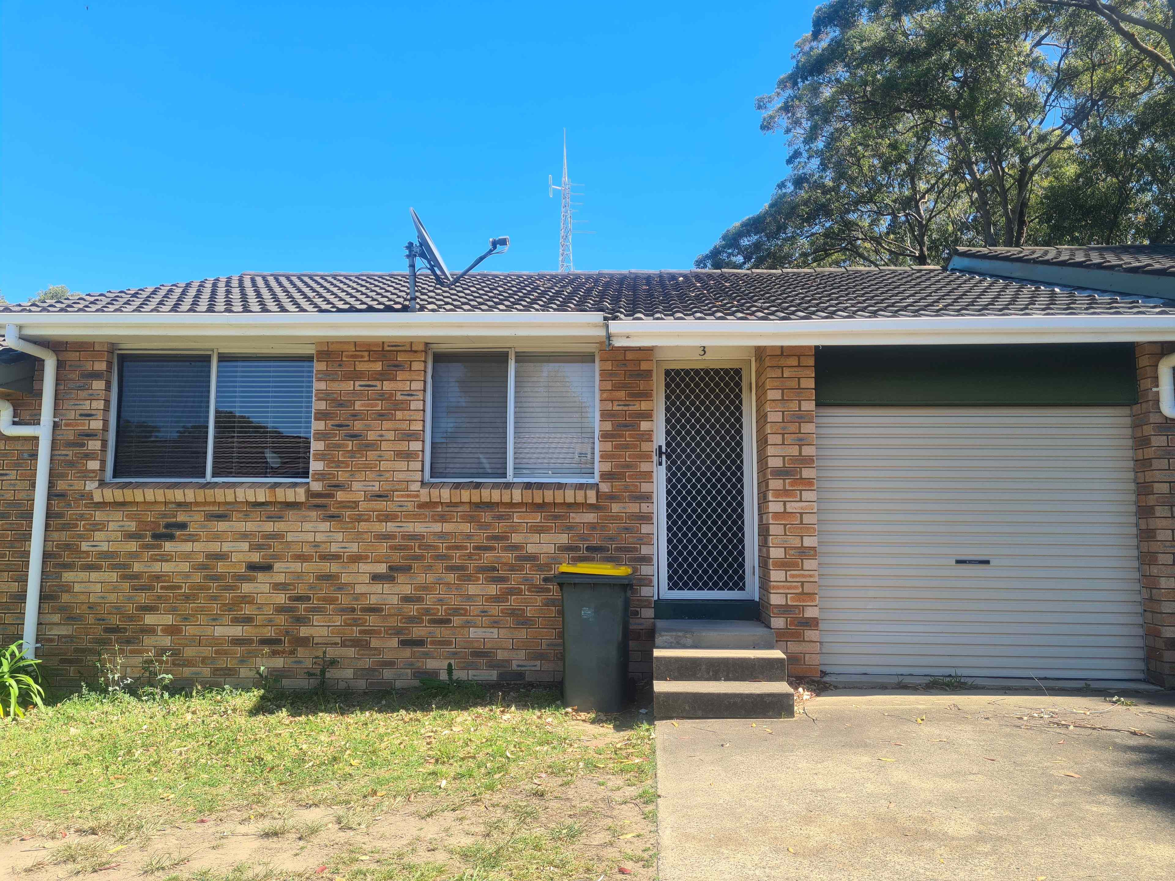 Relaxed 1 Bedder with Garage: NSW North Nowra, NSW 2541 Unit | Prop-GPT the AI-Powered Property Portal