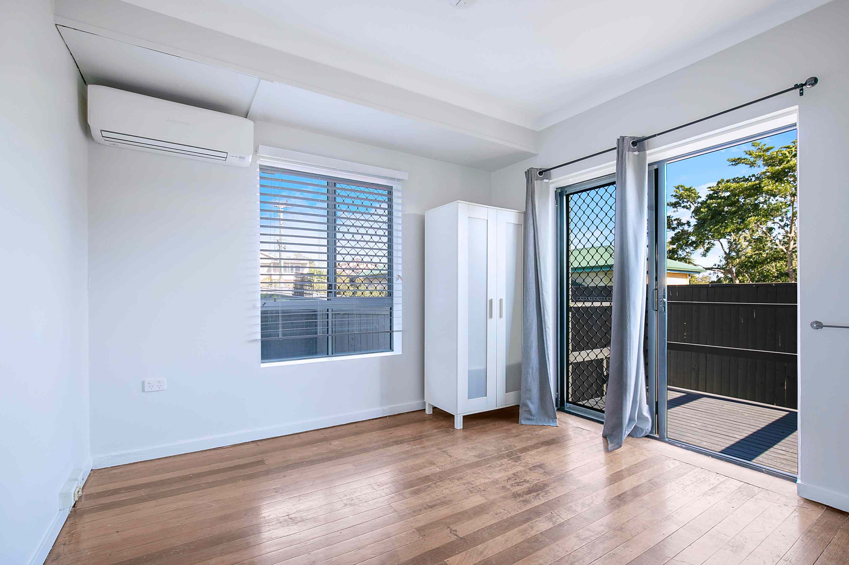 Entry Level Milton Living with Private Courtyard (Shared bathroom): QLD Milton, QLD 4064 Studio | Prop-GPT the AI-Powered Property Portal