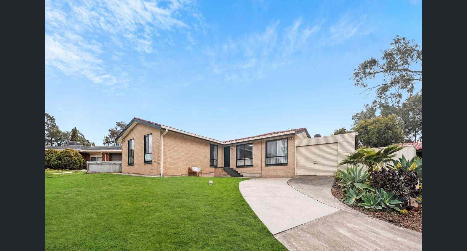 23 Flinders Crescent, HACKHAM, SA 5163 - House for Rent - harcourts.net: SA Hackham, SA 5163 House | Prop-GPT the AI-Powered Property Portal