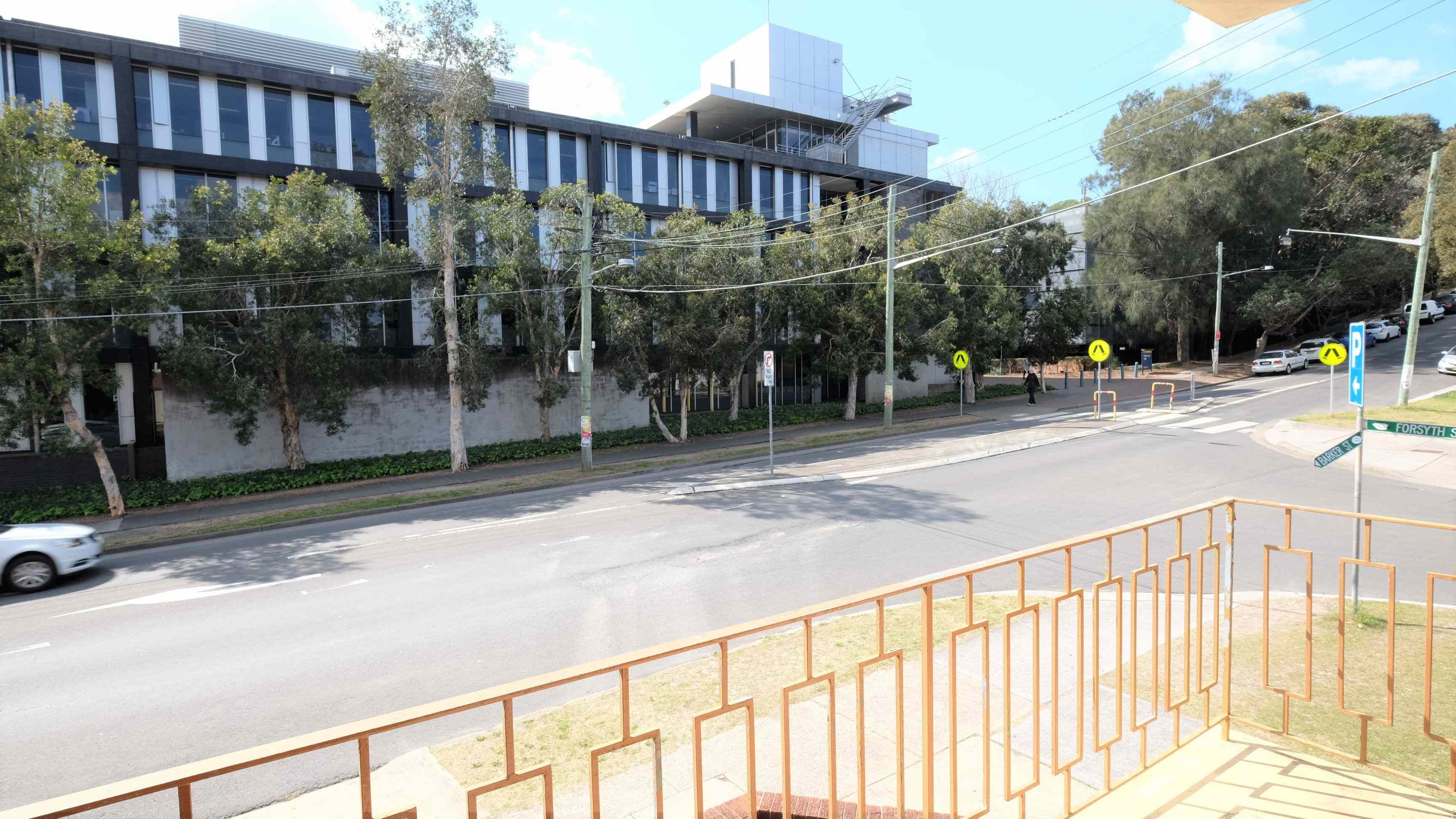 Sunlit two bedroom apartment, EXCELLENT LOCATION!: NSW Kingsford, NSW 2032 Apartment | Prop-GPT the AI-Powered Property Portal