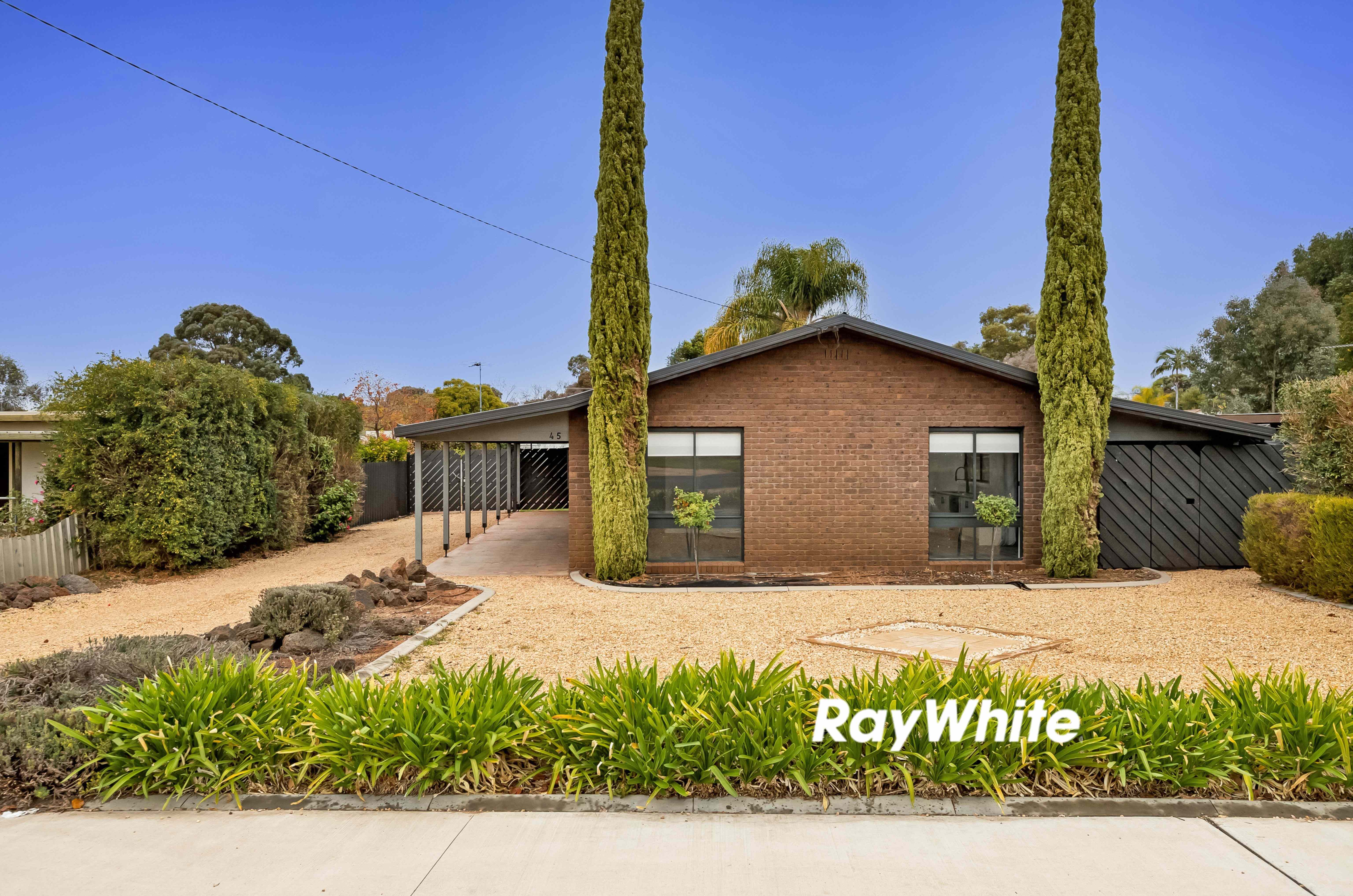 Fully Renovated 3 Bedroom home in Gol Gol: NSW Gol Gol, NSW 2738 House | Prop-GPT the AI-Powered Property Portal
