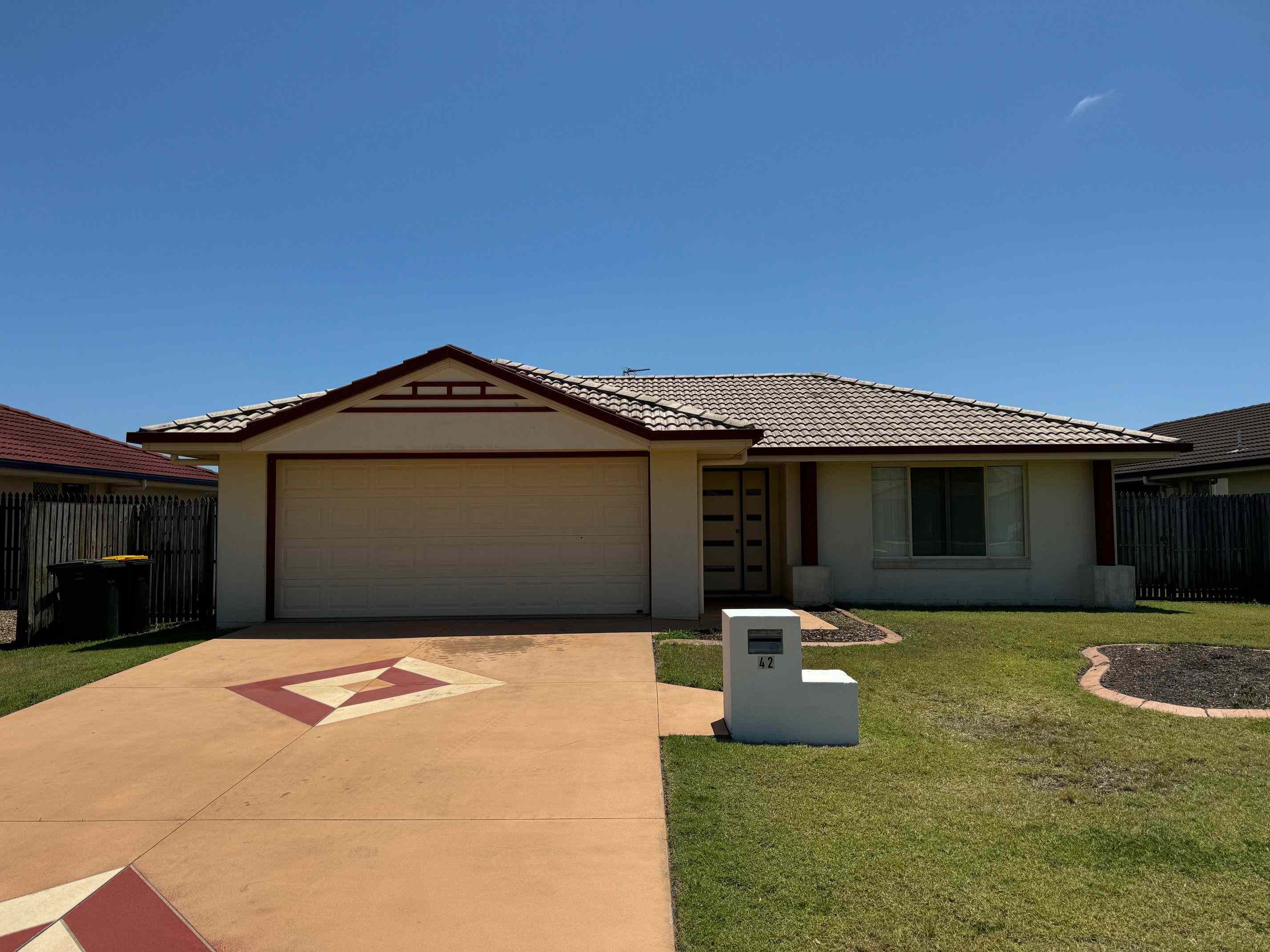 Prop-GPT: House: QLD Eli Waters, QLD 4655 4 Bedroom Modern Home in Eli Waters