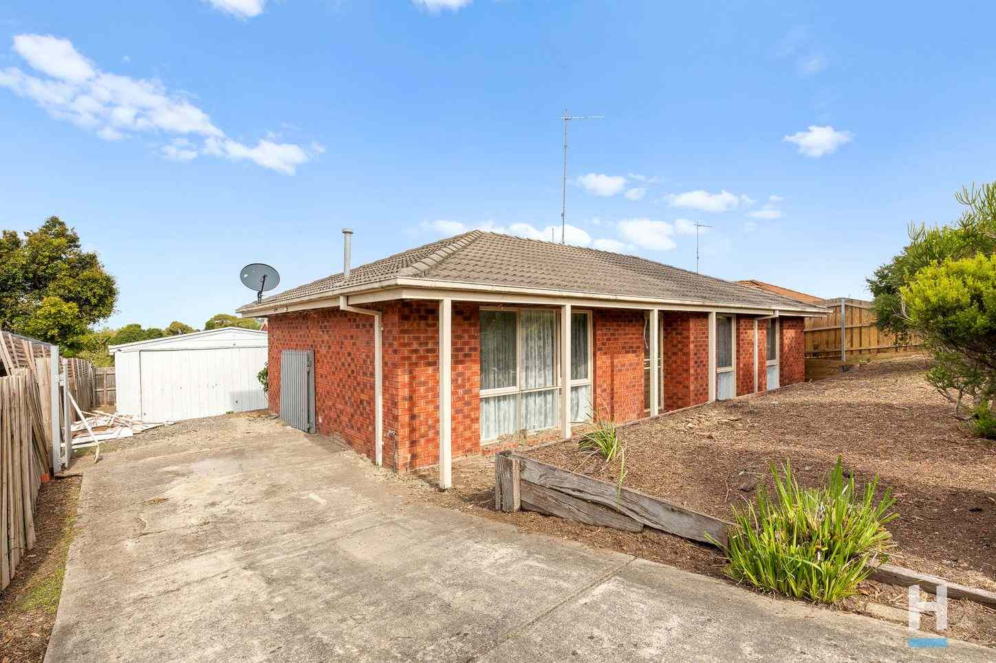 67 Murphy Road, Pakenham, VIC 3810 - House for Rent - harcourts.net: VIC Pakenham, VIC 3810 House | Prop-GPT the AI-Powered Property Portal