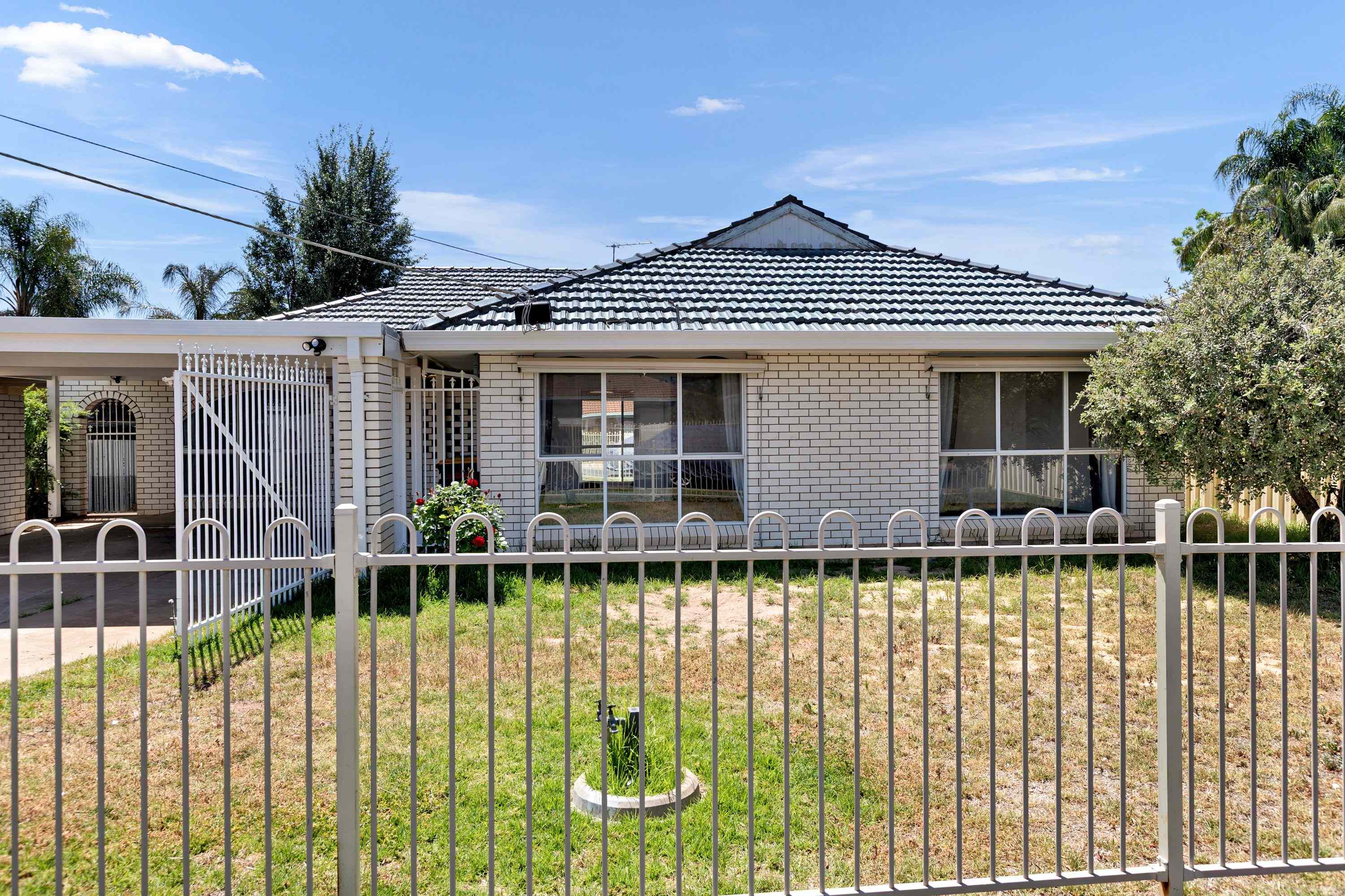 SPACIOUS FAMILY HOME: VIC Mildura, VIC 3500 House | Prop-GPT the AI-Powered Property Portal
