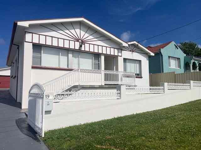 19 Horne Street Port Kembla: NSW Port Kembla, NSW 2505 House | Prop-GPT the AI-Powered Property Portal