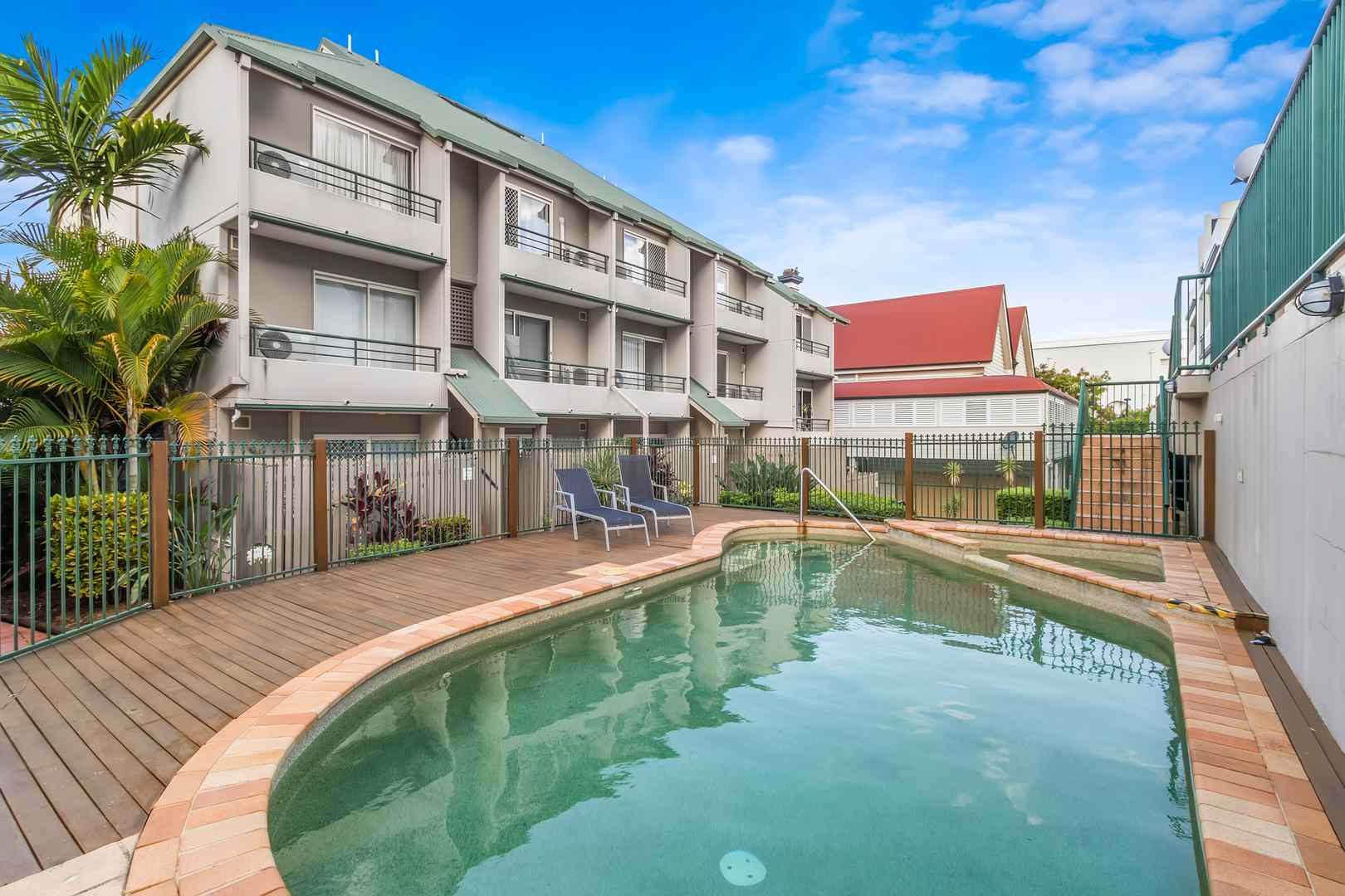 Move-In Ready! 1-Bedroom, 1-Bathroom Only $500/Week: QLD South Brisbane, QLD 4101 Unit | Prop-GPT the AI-Powered Property Portal