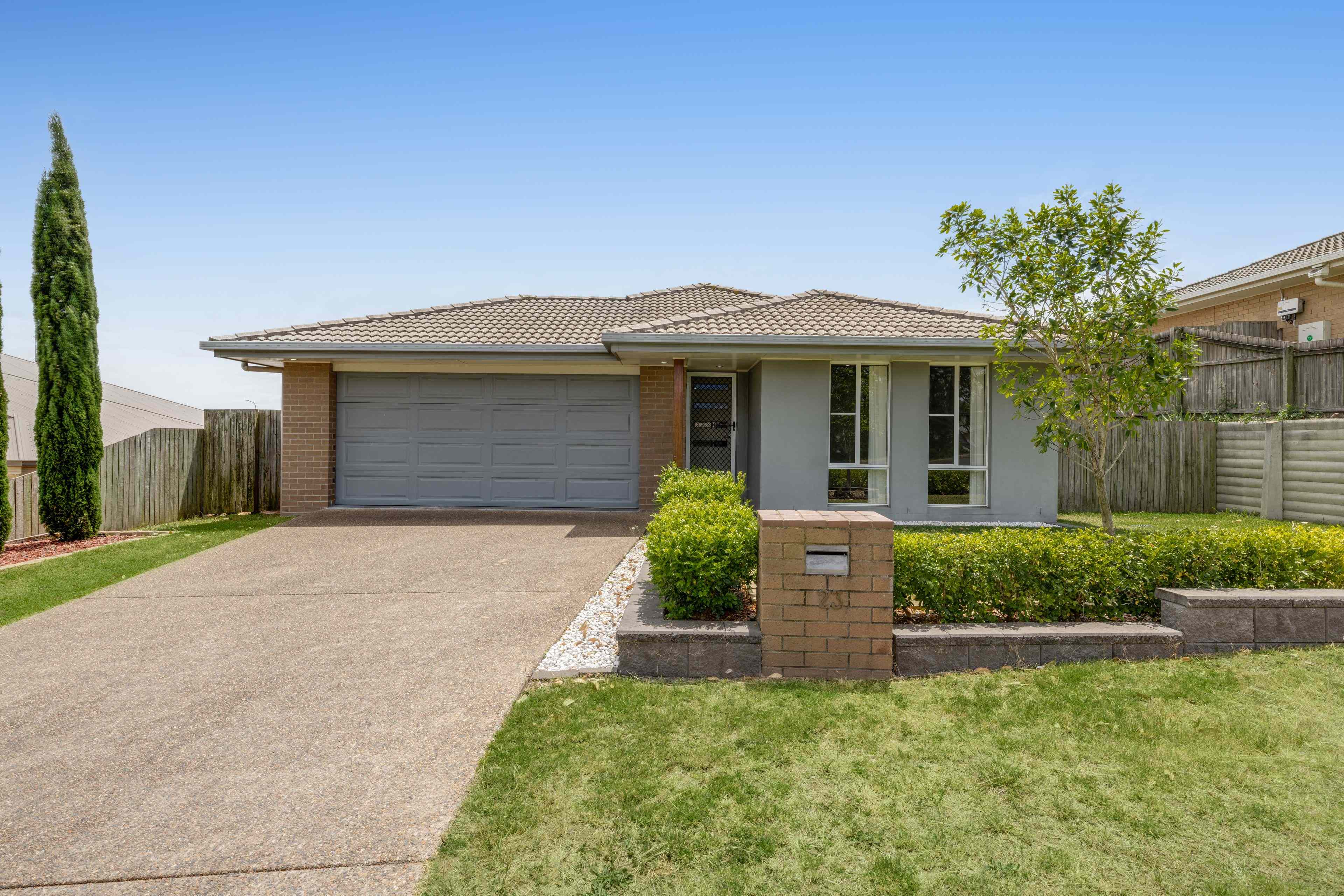 Stunning Family Home in Glenvale: QLD Glenvale, QLD 4350 House | Prop-GPT the AI-Powered Property Portal