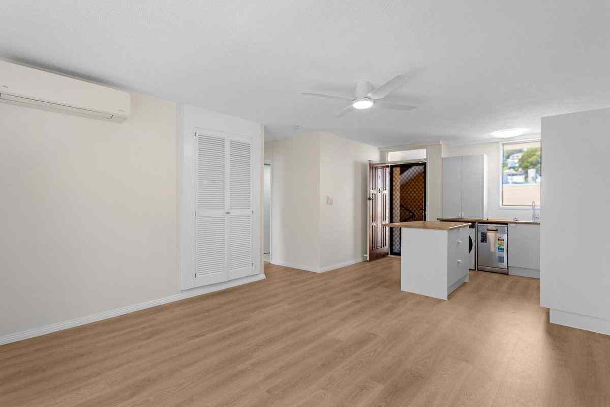 5//1740 Gold Coast Highway, Burleigh Heads, QLD 4220 - Apartment for Rent - harcourts.net: QLD Burleigh Heads, QLD 4220 Property | Prop-GPT the AI-Powered Property Portal