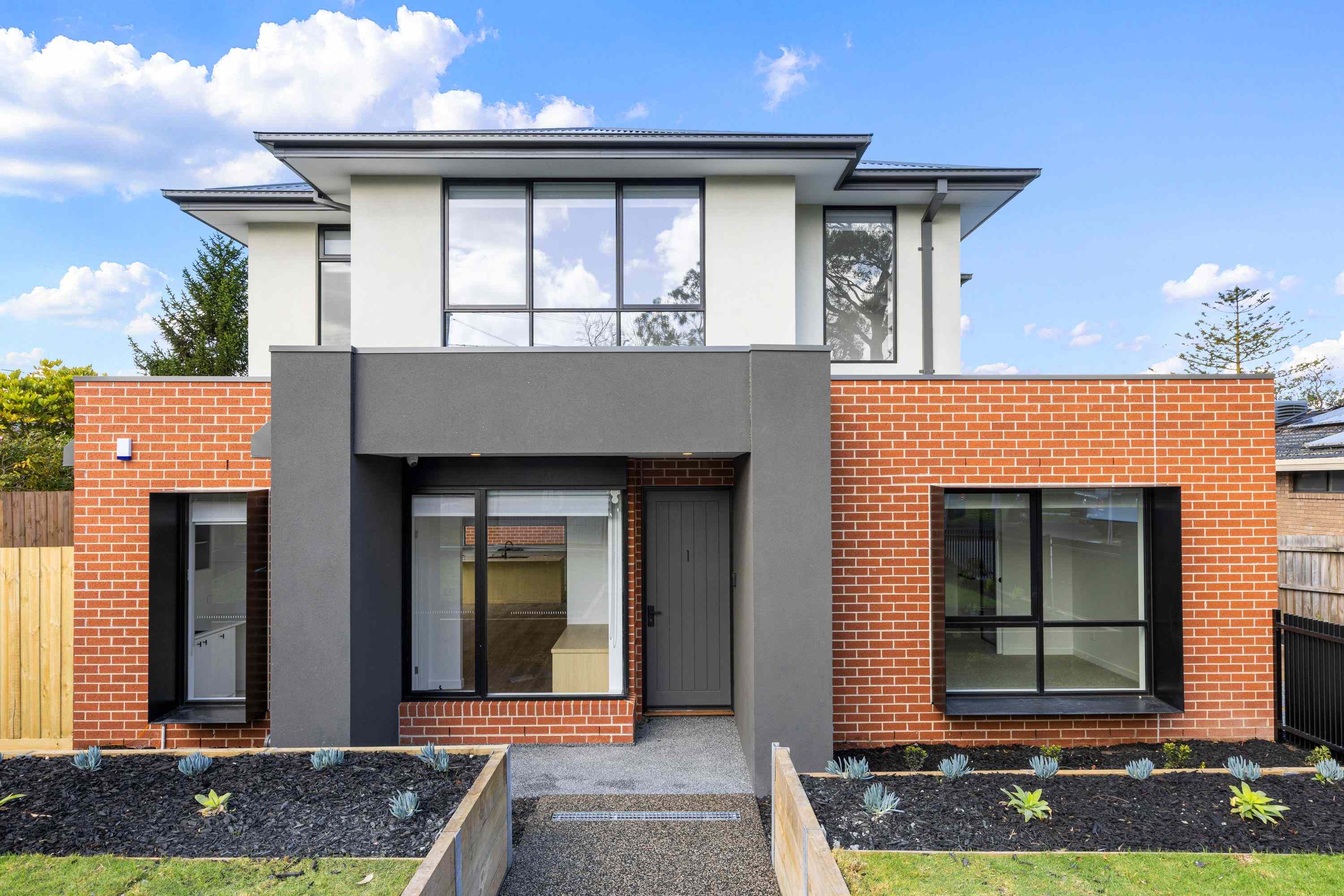 A Family Lifestyle Package with Blue-Chip Credentials: VIC Rosanna, VIC 3084 Townhouse | Prop-GPT the AI-Powered Property Portal