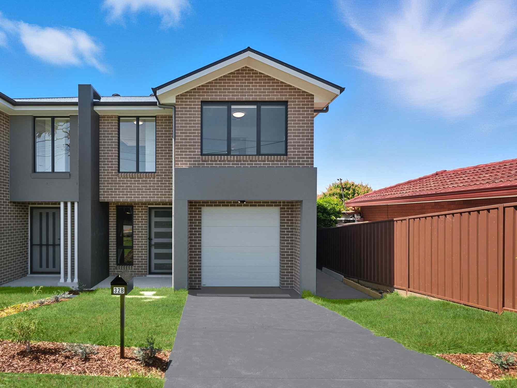 Brand New Modern Family Home in a Convenient Location: NSW Macquarie Fields, NSW 2564 House | Prop-GPT the AI-Powered Property Portal