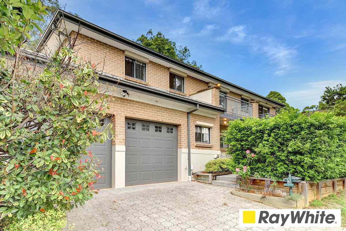 Prop-GPT: House: NSW Carlingford, NSW 2118 Modern 4-Bedroom Family Haven in Carlingford