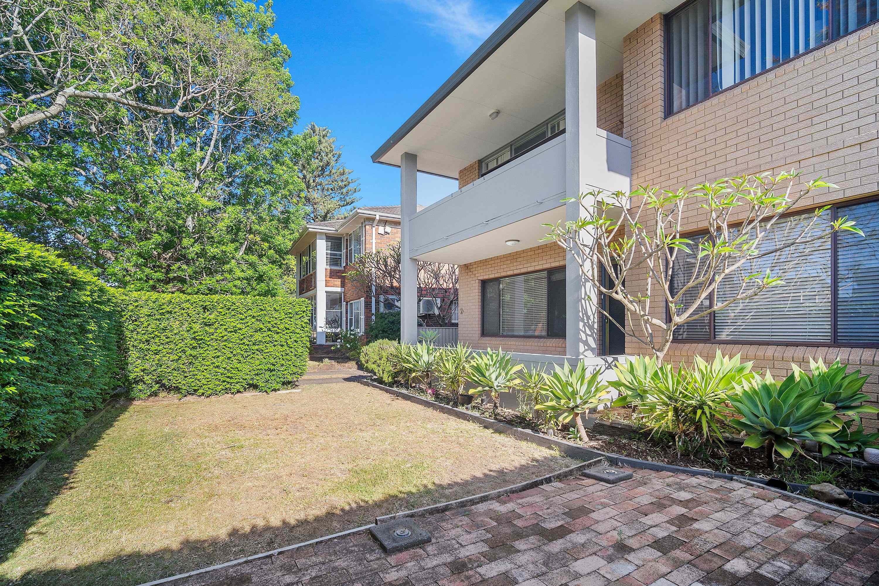 3 Bedroom Home in Beach Side Locale: NSW Monterey, NSW 2217 DuplexSemi-detached | Prop-GPT the AI-Powered Property Portal