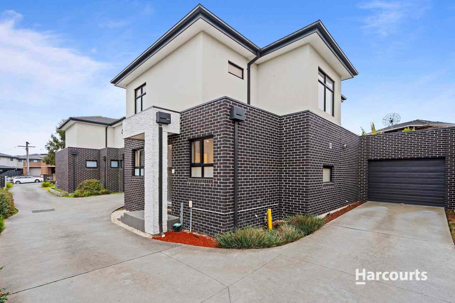 2/4 Aurisch Avenue, GLEN WAVERLEY, VIC 3150 - Townhouse for Rent - harcourts.net: VIC Glen Waverley, VIC 3150 House | Prop-GPT the AI-Powered Property Portal