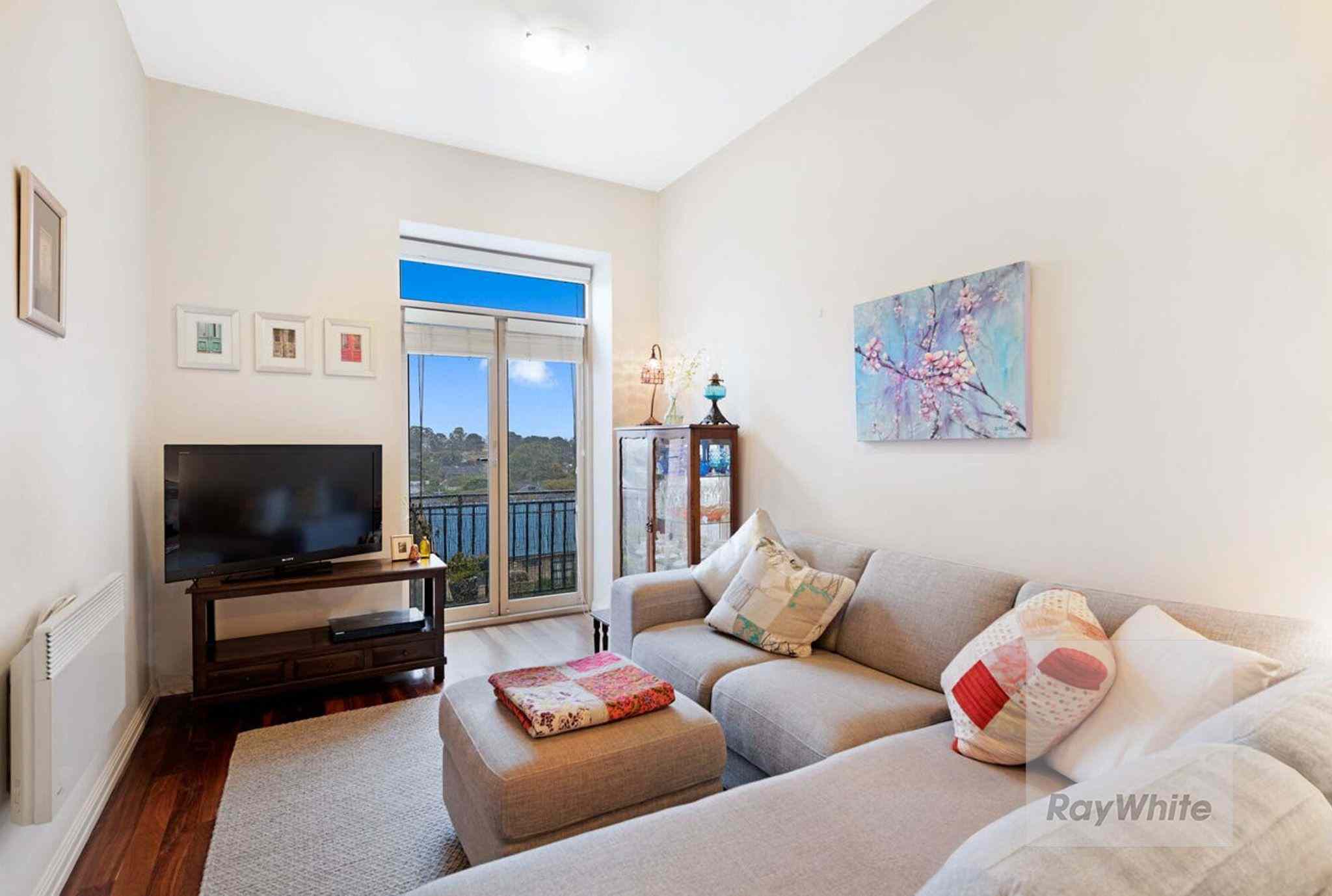 Modern Apartment in Prime Maribyrnong Location: VIC Maribyrnong, VIC 3032 Apartment | Prop-GPT the AI-Powered Property Portal
