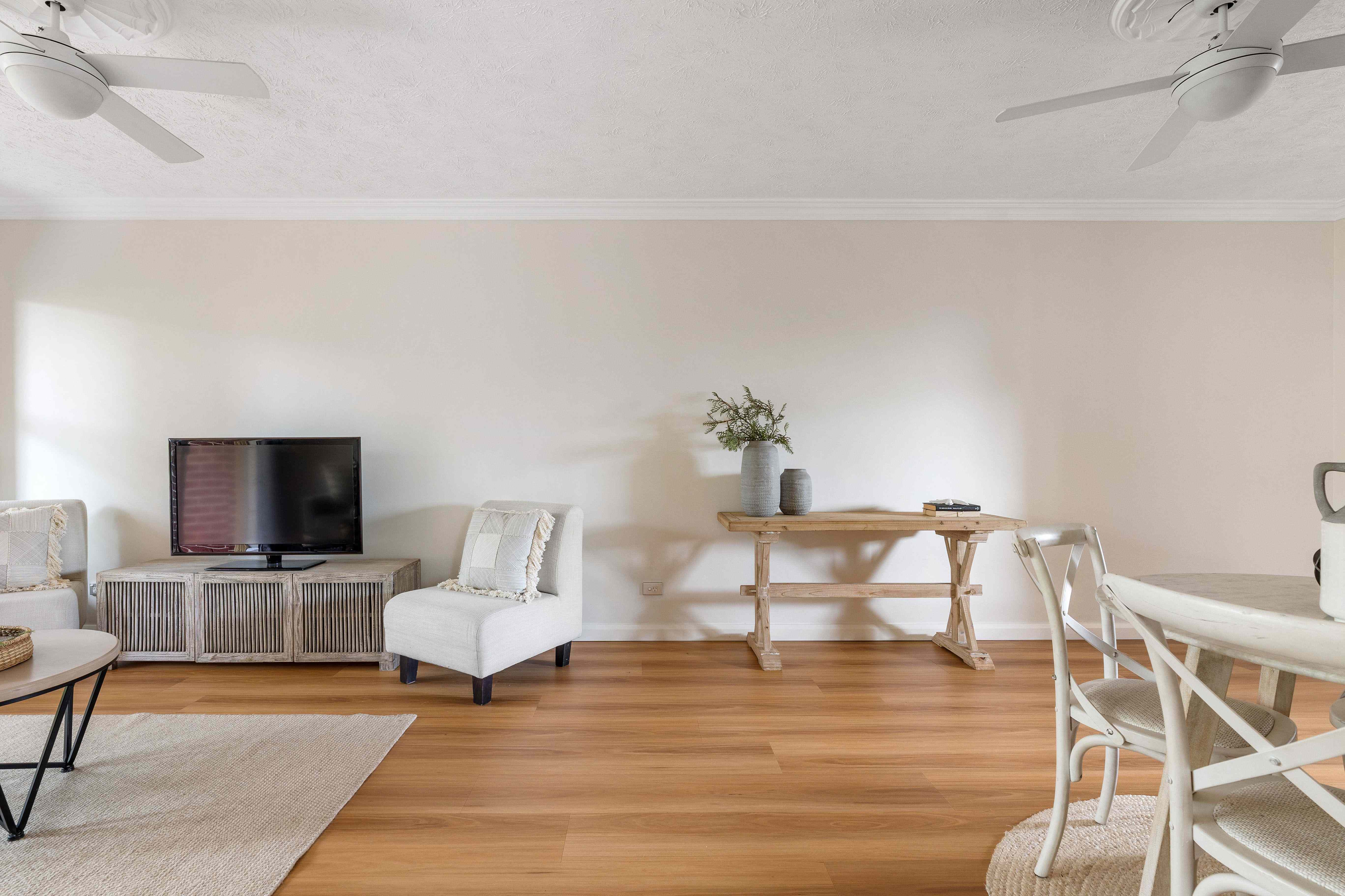 Private and Secure Two Bedroom Unit in Sought-After Suburb: QLD Balmoral, QLD 4171 Unit | Prop-GPT the AI-Powered Property Portal