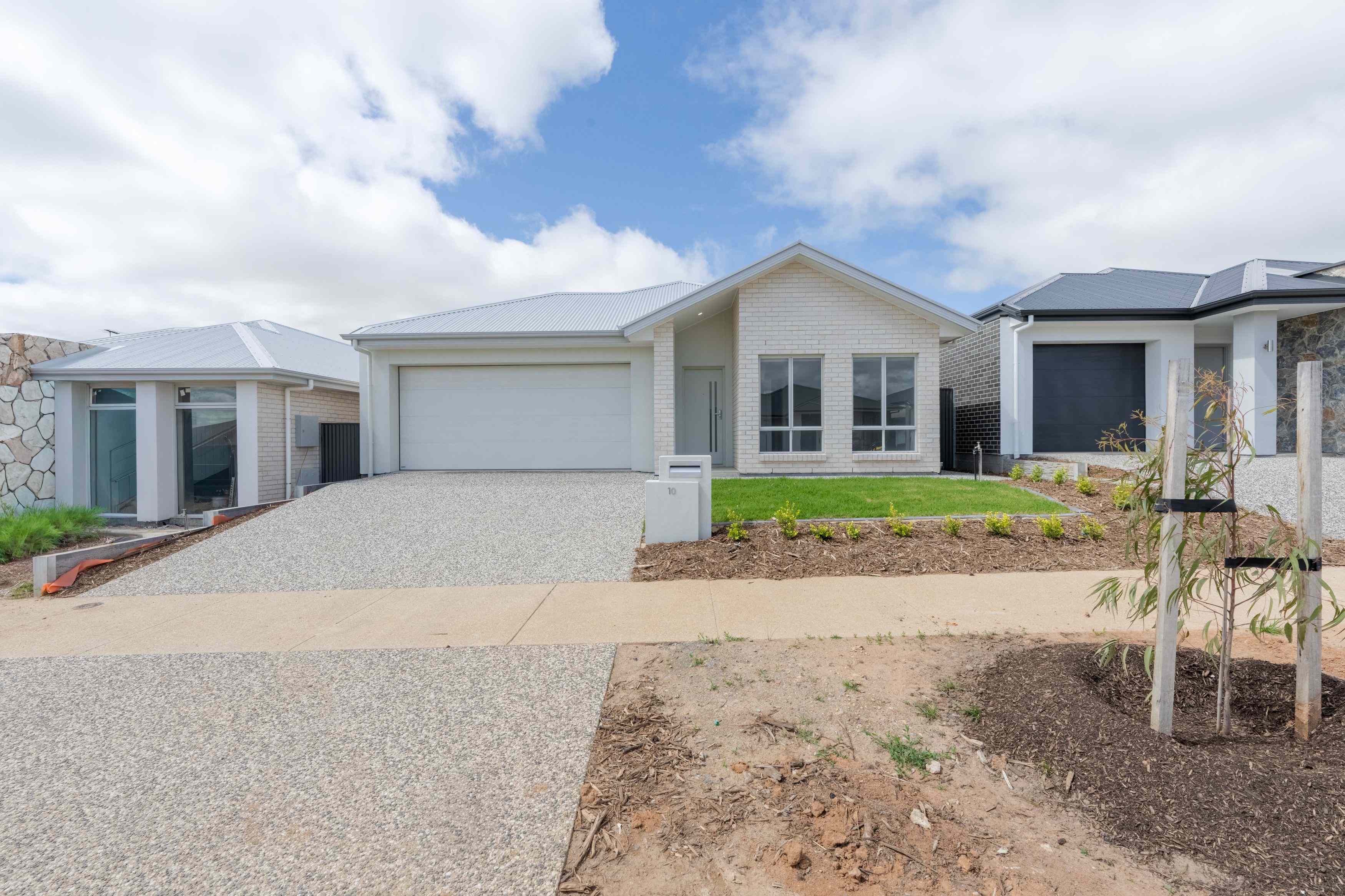 Stunning Large Family Home - Available now: SA Mount Barker, SA 5251 House | Prop-GPT the AI-Powered Property Portal