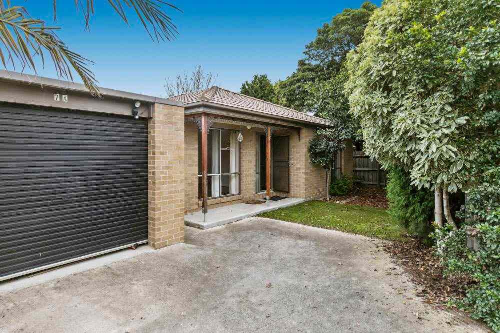 Tremendous Unit!: VIC Seaford, VIC 3198 Unit | Prop-GPT the AI-Powered Property Portal