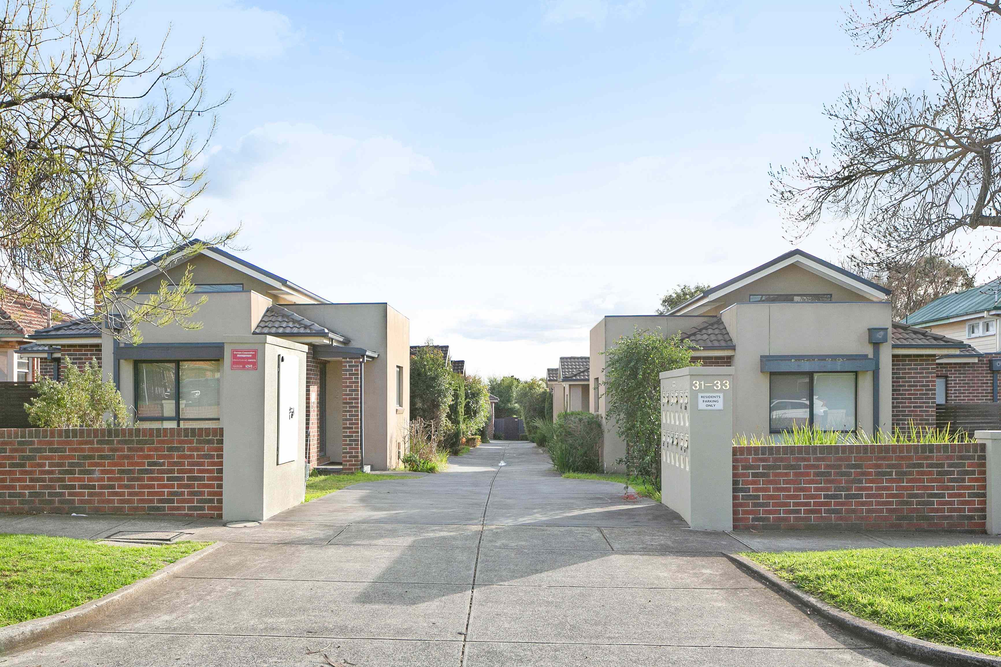 Stylish Low-Maintenance Living in Prime Reservoir Location: VIC Reservoir, VIC 3073 Unit | Prop-GPT the AI-Powered Property Portal