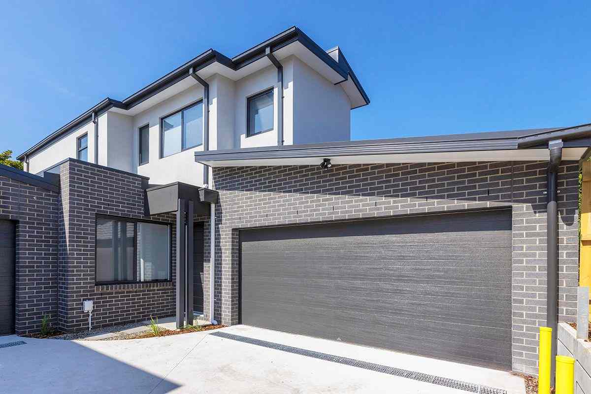 MODERN TOWNHOUSE IN PRIME LOCATION: VIC Chelsea, VIC 3196 Townhouse | Prop-GPT the AI-Powered Property Portal