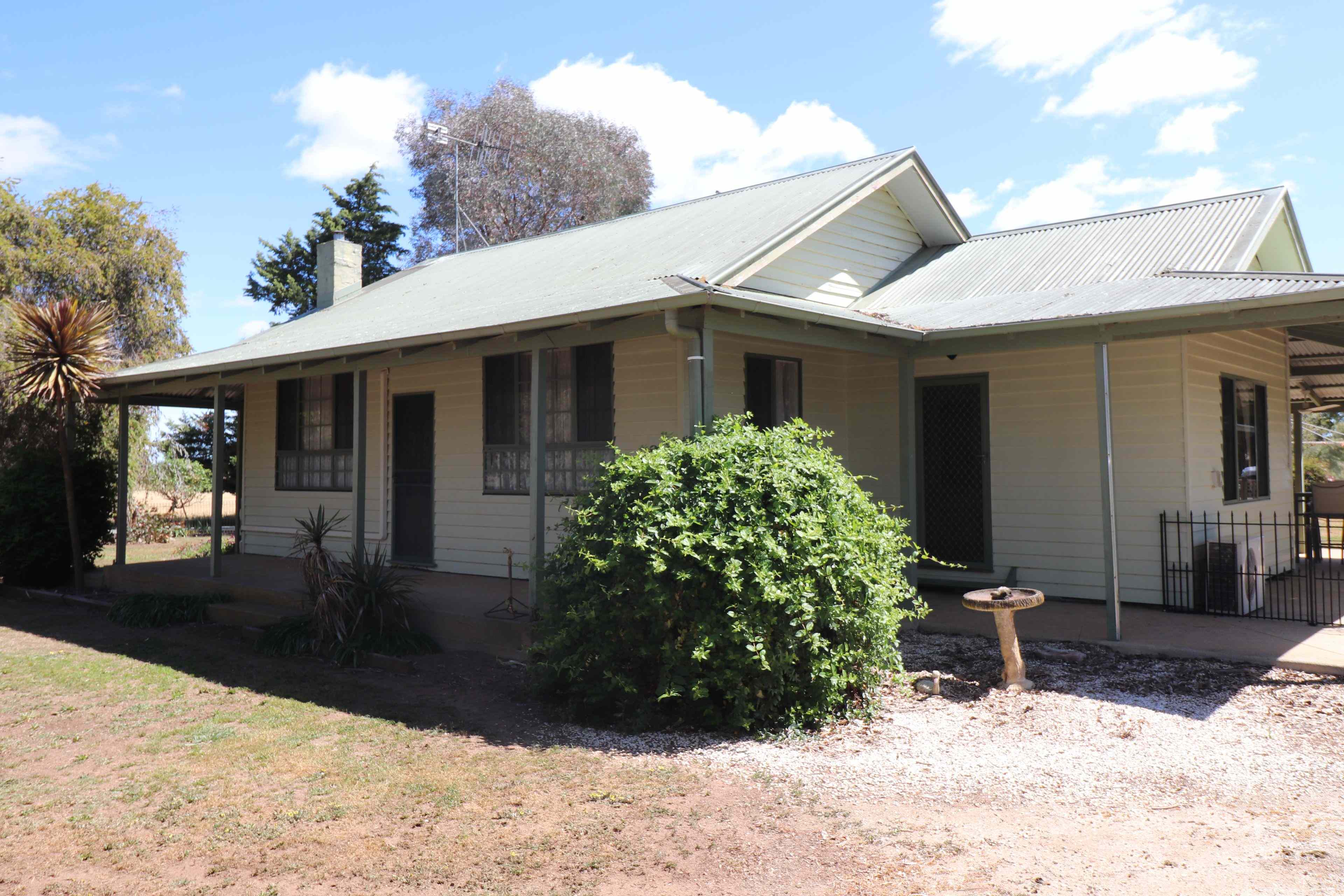 Lifestyle Property with Business Potential - 2.26ha (5.58 acres): VIC Kyabram, VIC 3620 Other | Prop-GPT the AI-Powered Property Portal