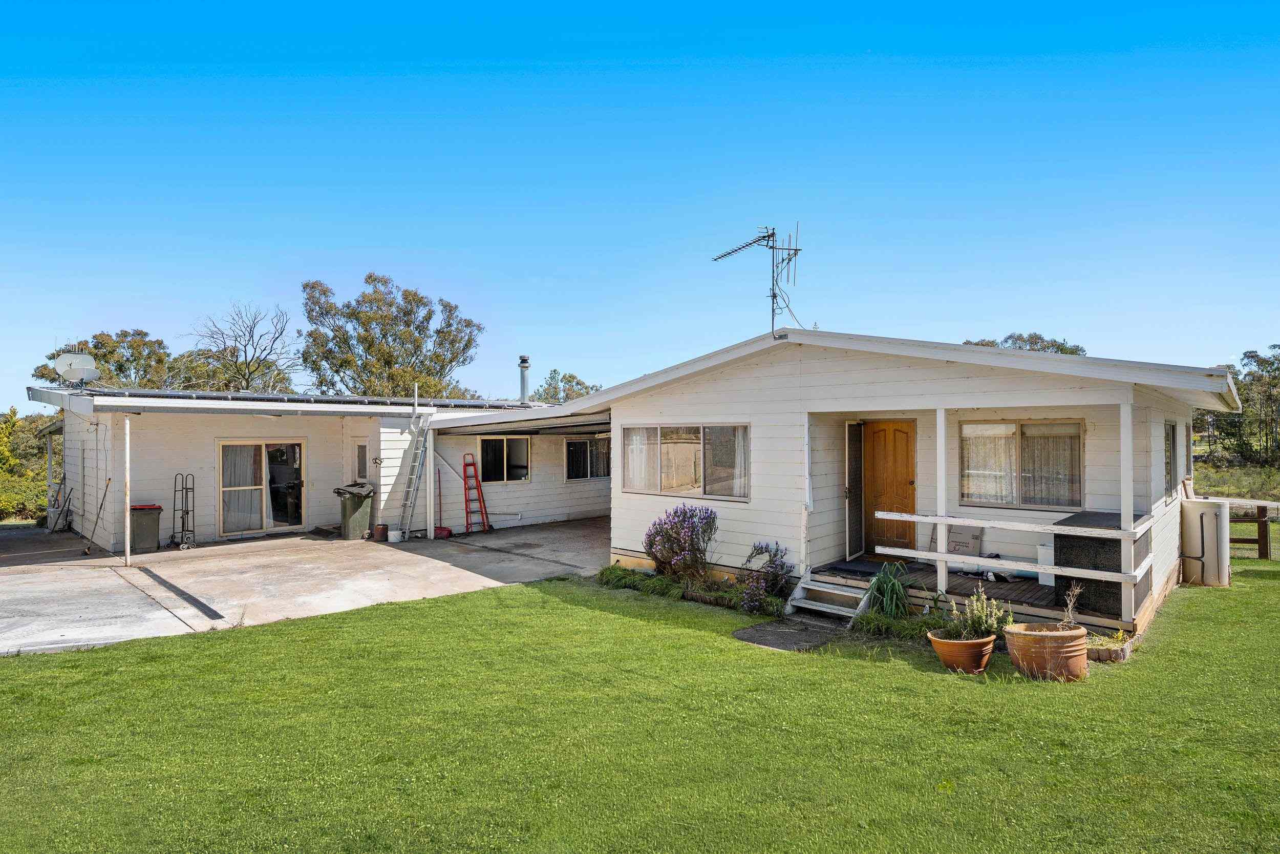 Two homes, one incredible lifestyle opportunity: NSW Goulburn, NSW 2580 Lifestyle | Prop-GPT the AI-Powered Property Portal