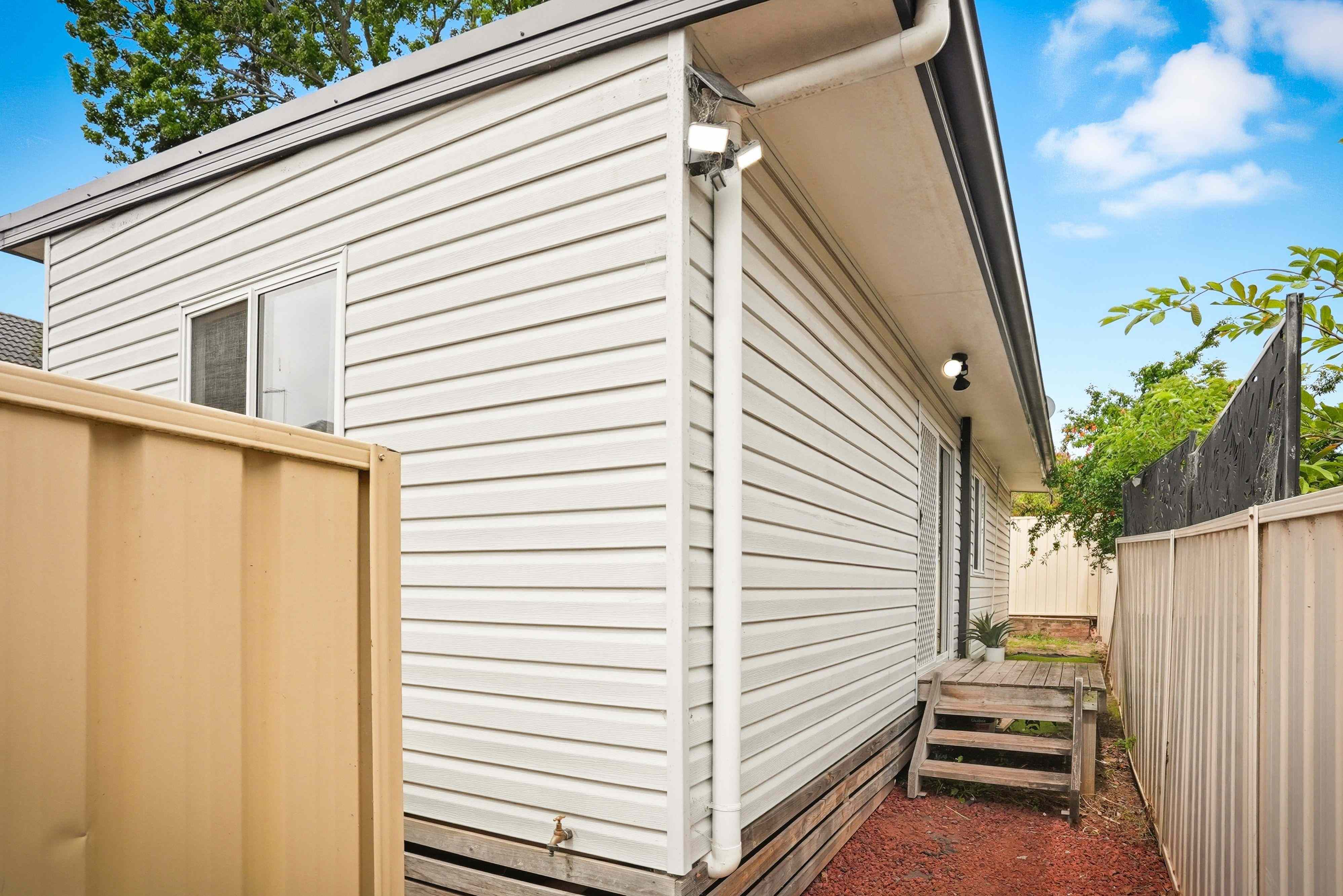 TWO BEDROOM GRANNY FLAT IN A GREAT LOCATION: NSW North St Marys, NSW 2760 Flat | Prop-GPT the AI-Powered Property Portal