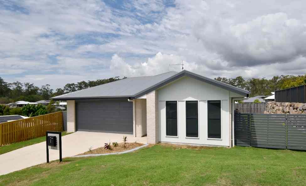 MODERN FOUR BEDROOM HOME IN THE HEART OF RIVERSTONE RISE: QLD Boyne Island, QLD 4680 House | Prop-GPT the AI-Powered Property Portal
