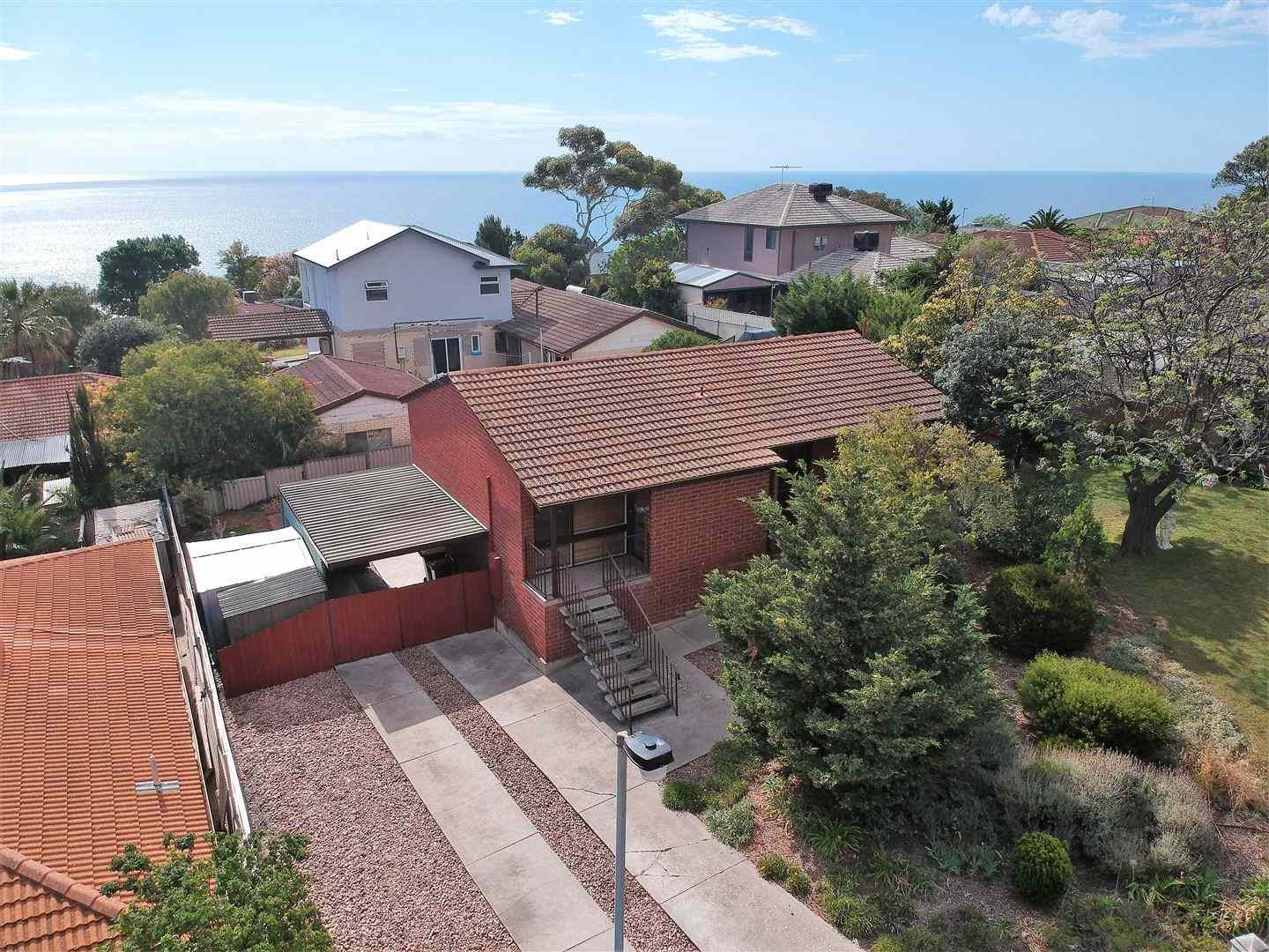 2 Columbia Court, HALLETT COVE, SA 5158 - House for Rent - harcourts.net: SA Hallett Cove, SA 5158 House | Prop-GPT the AI-Powered Property Portal