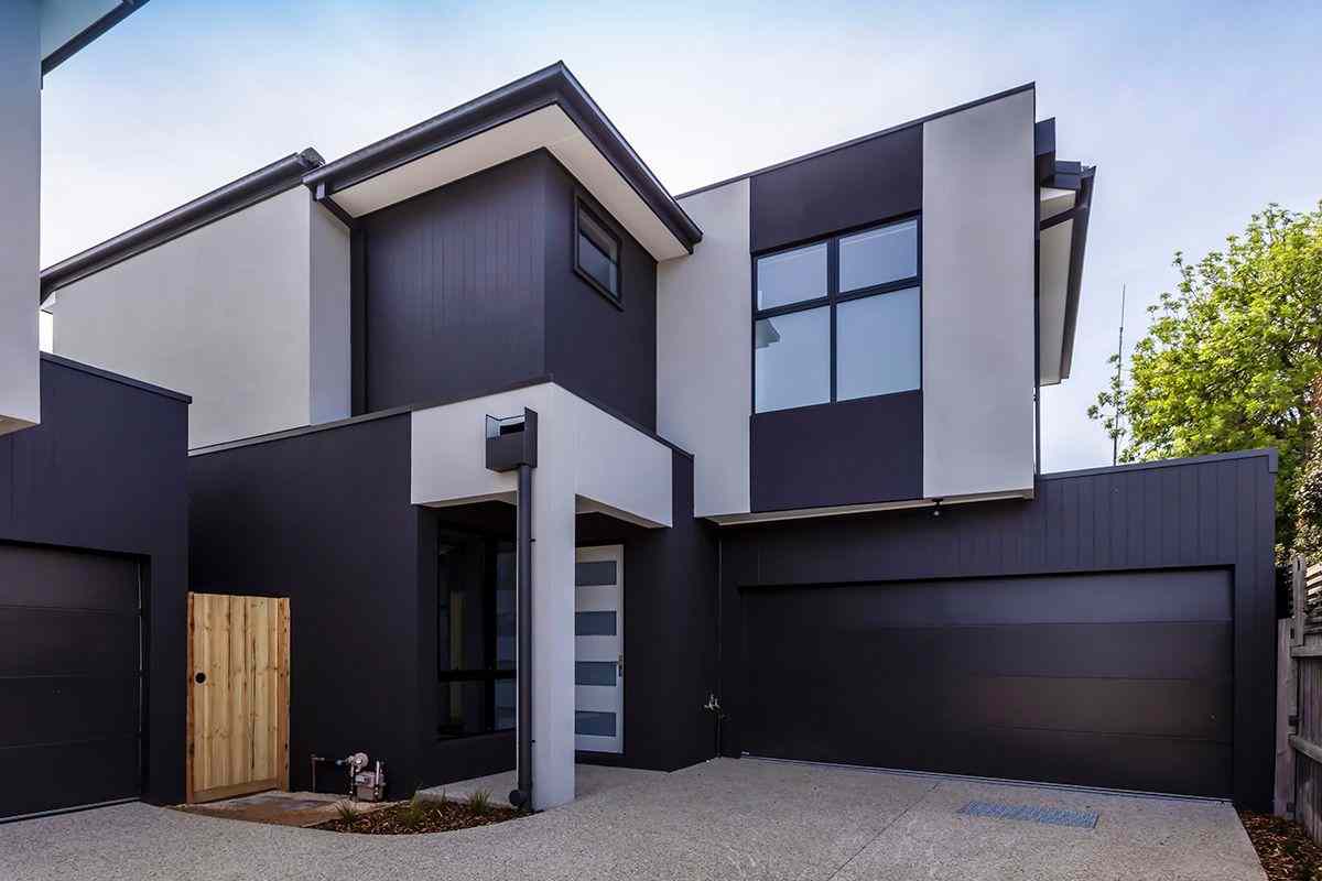 NEAR NEW LUXURY TOWNHOUSE: VIC Carrum, VIC 3197 Townhouse | Prop-GPT the AI-Powered Property Portal
