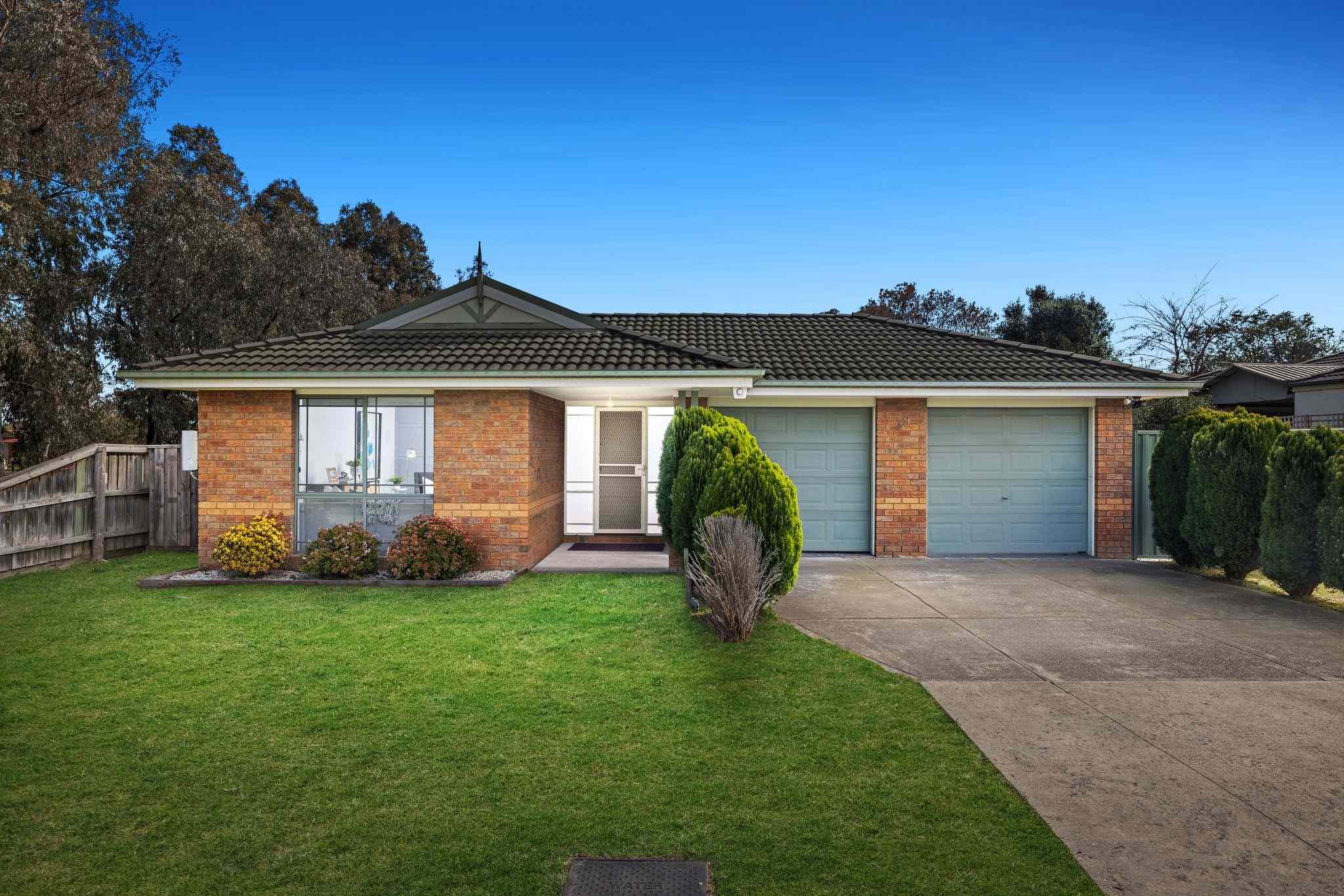Spacious Family Home in the Heart of Cranbourne West: VIC Cranbourne West, VIC 3977 House | Prop-GPT the AI-Powered Property Portal