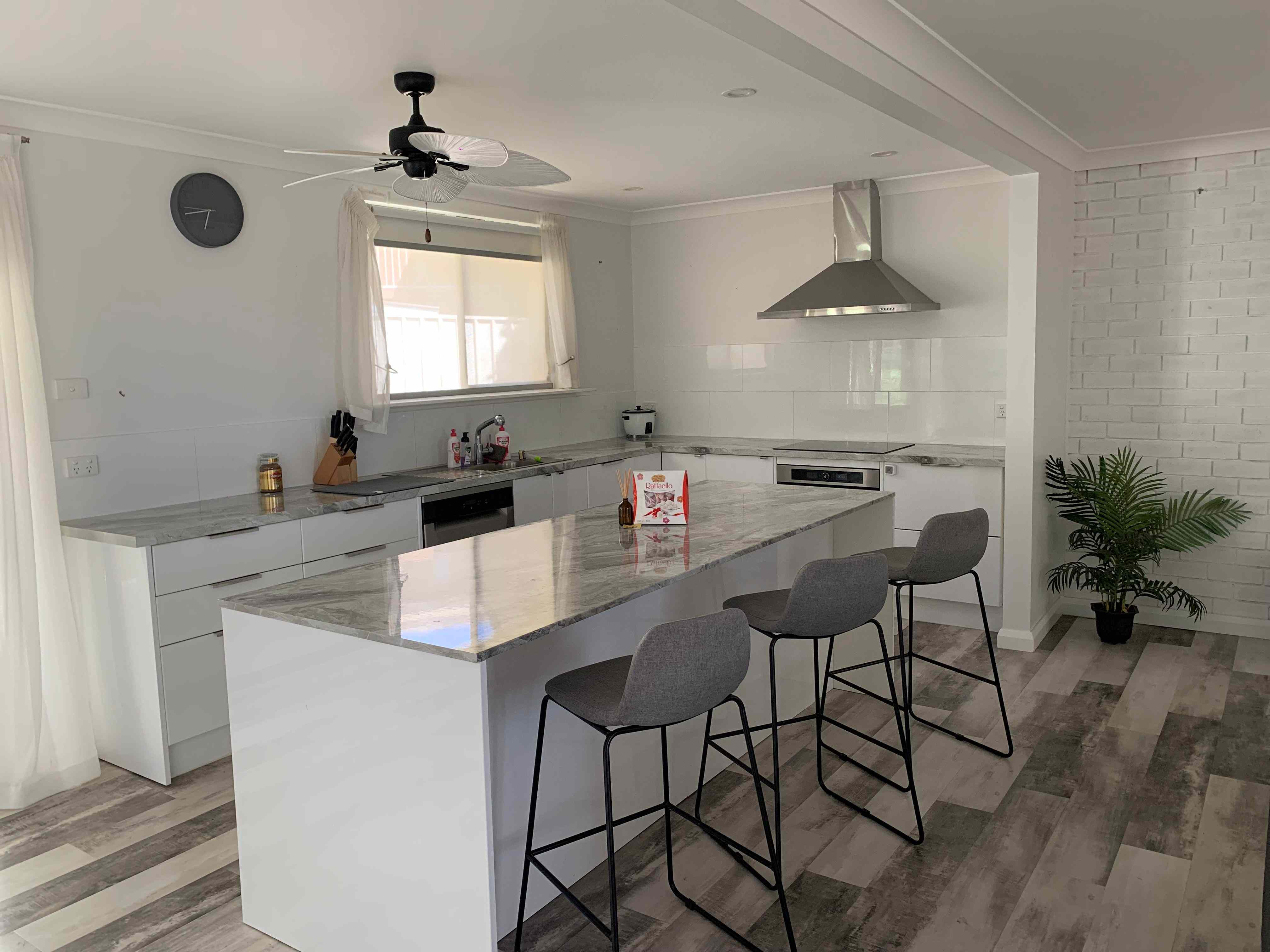 Unfurnished or Fully Furnished Ready to Go: NSW Tumut, NSW 2720 House | Prop-GPT the AI-Powered Property Portal