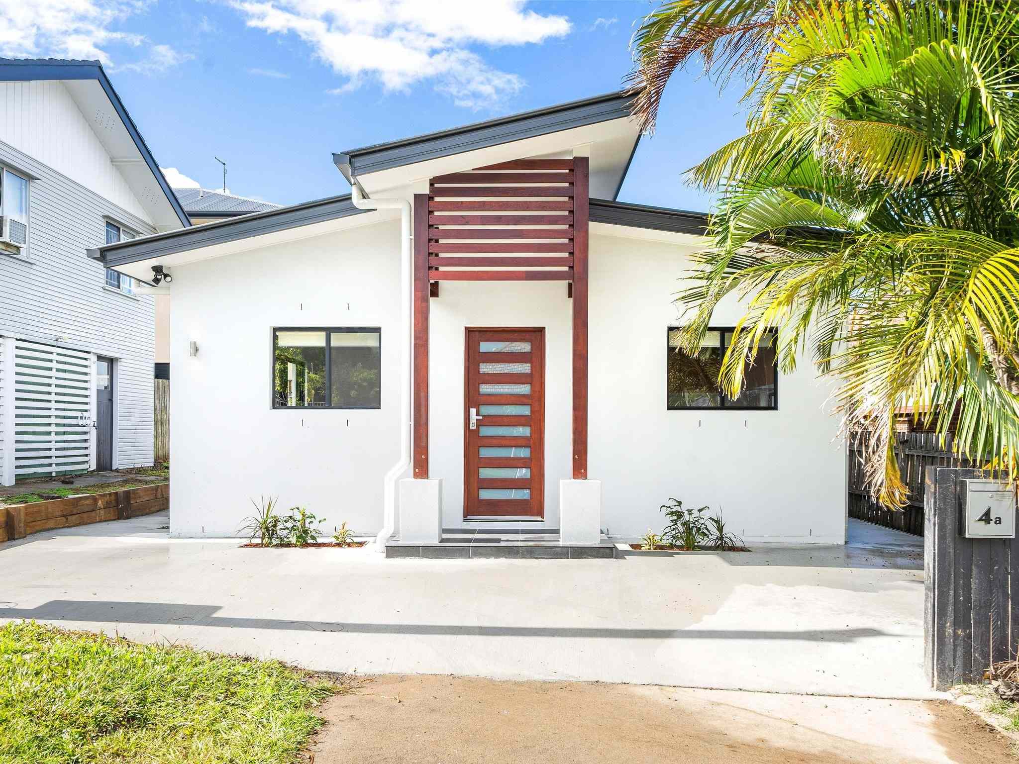 NEW-BUILD HOUSE IN MANSFIELD CATCHMENT!: QLD Upper Mount Gravatt, QLD 4122 House | Prop-GPT the AI-Powered Property Portal