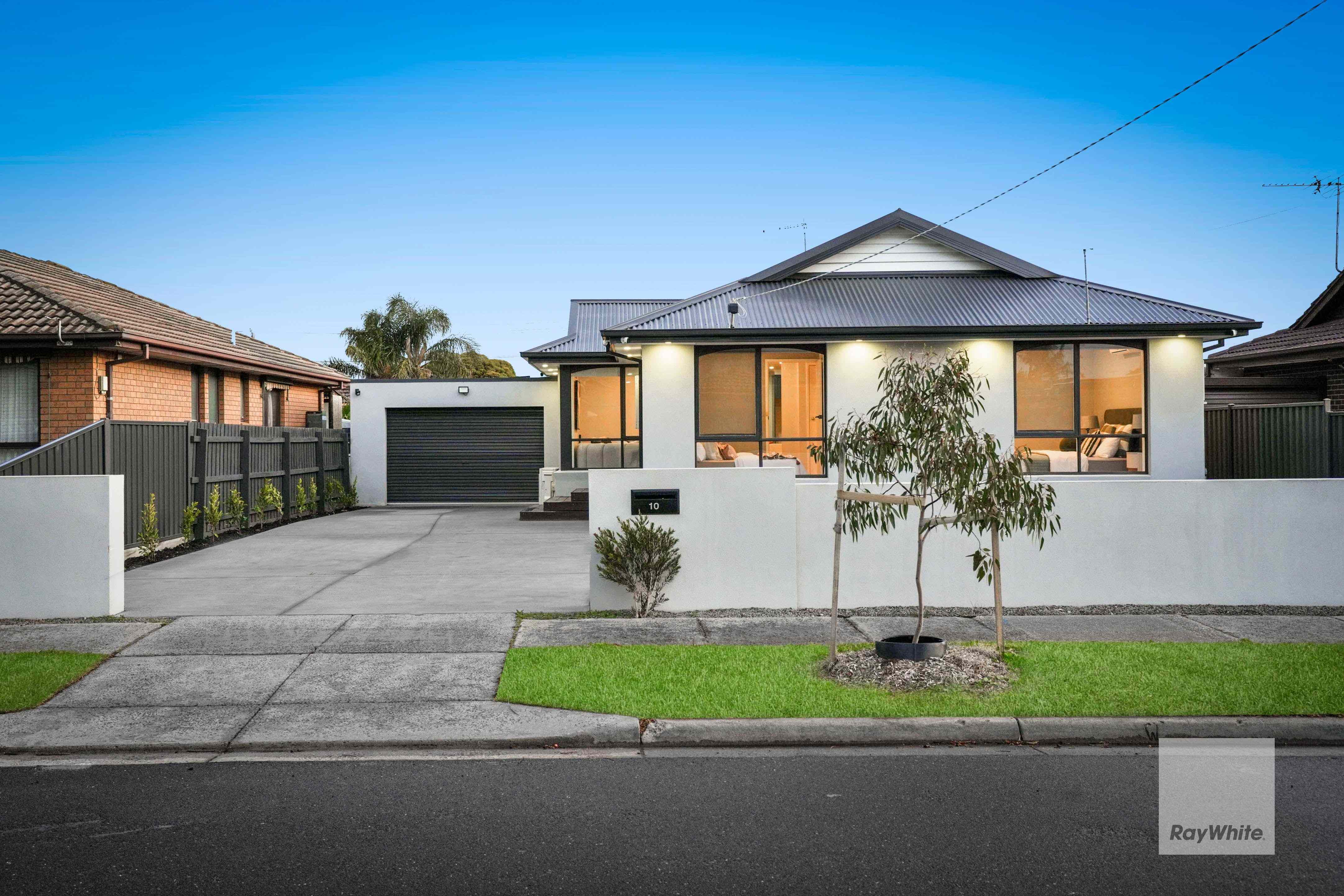 Stylish Family Home in Quiet Tullamarine Court: VIC Tullamarine, VIC 3043 House | Prop-GPT the AI-Powered Property Portal