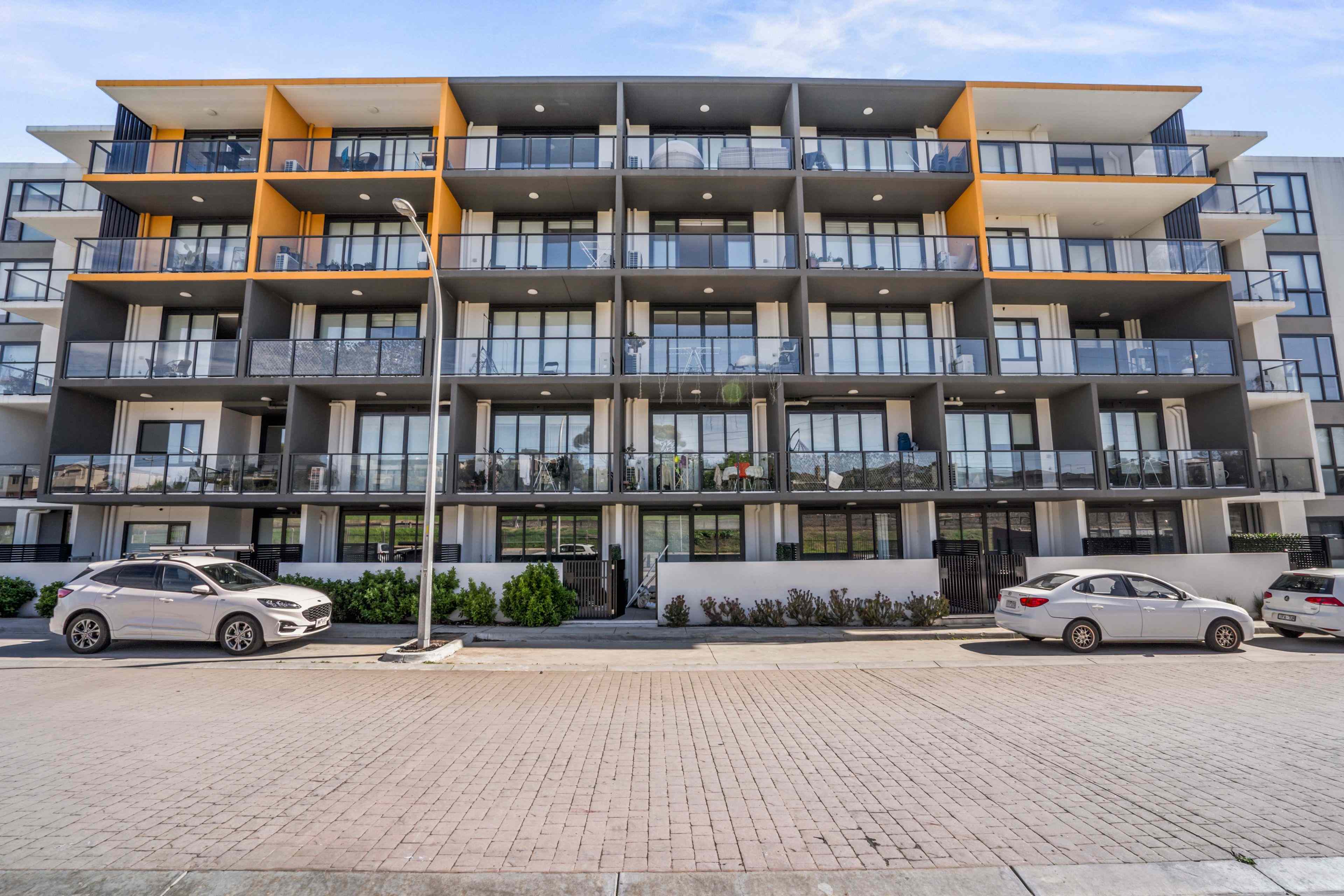 Your Dream Apartment Just Became Reality: VIC Oak Park, VIC 3046 Apartment | Prop-GPT the AI-Powered Property Portal