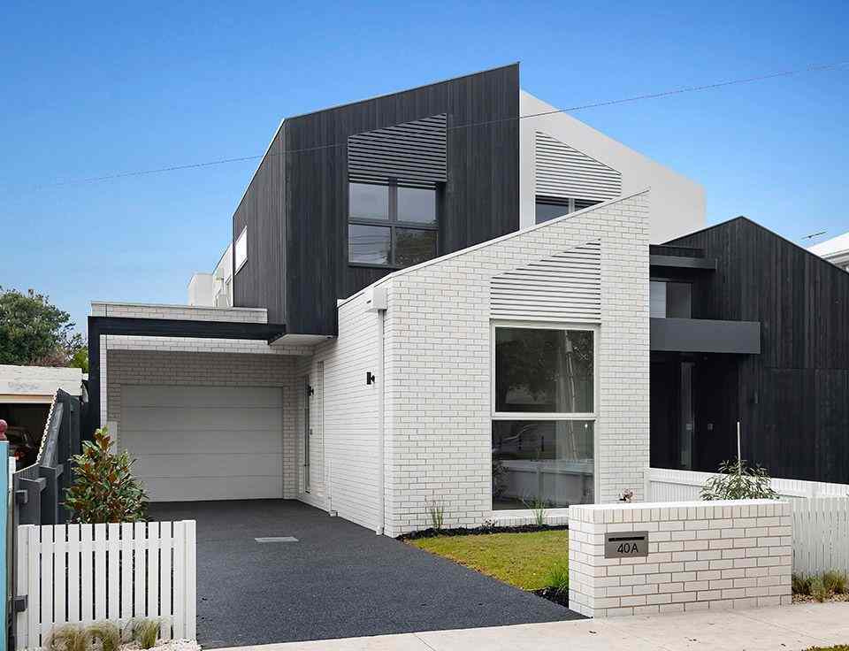 A Modern Showpiece to Call Home!: VIC Altona, VIC 3018 House | Prop-GPT the AI-Powered Property Portal