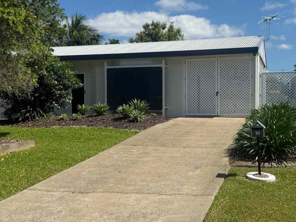 Prop-GPT: House: QLD Bentley Park, QLD 4869 3 Bed - Fully Air Conditioned - $630 Week
