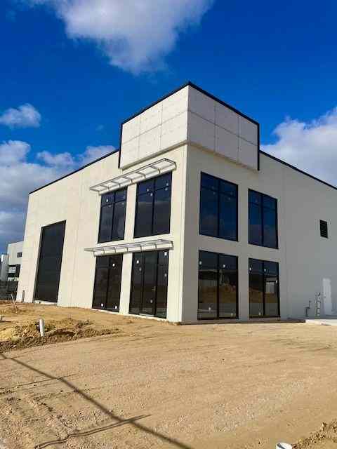 3/7 Global Road, NEERABUP, WA 6031 - Industrial/Warehouse for Rent - harcourts.net: WA Neerabup, WA 6031 House | Prop-GPT the AI-Powered Property Portal