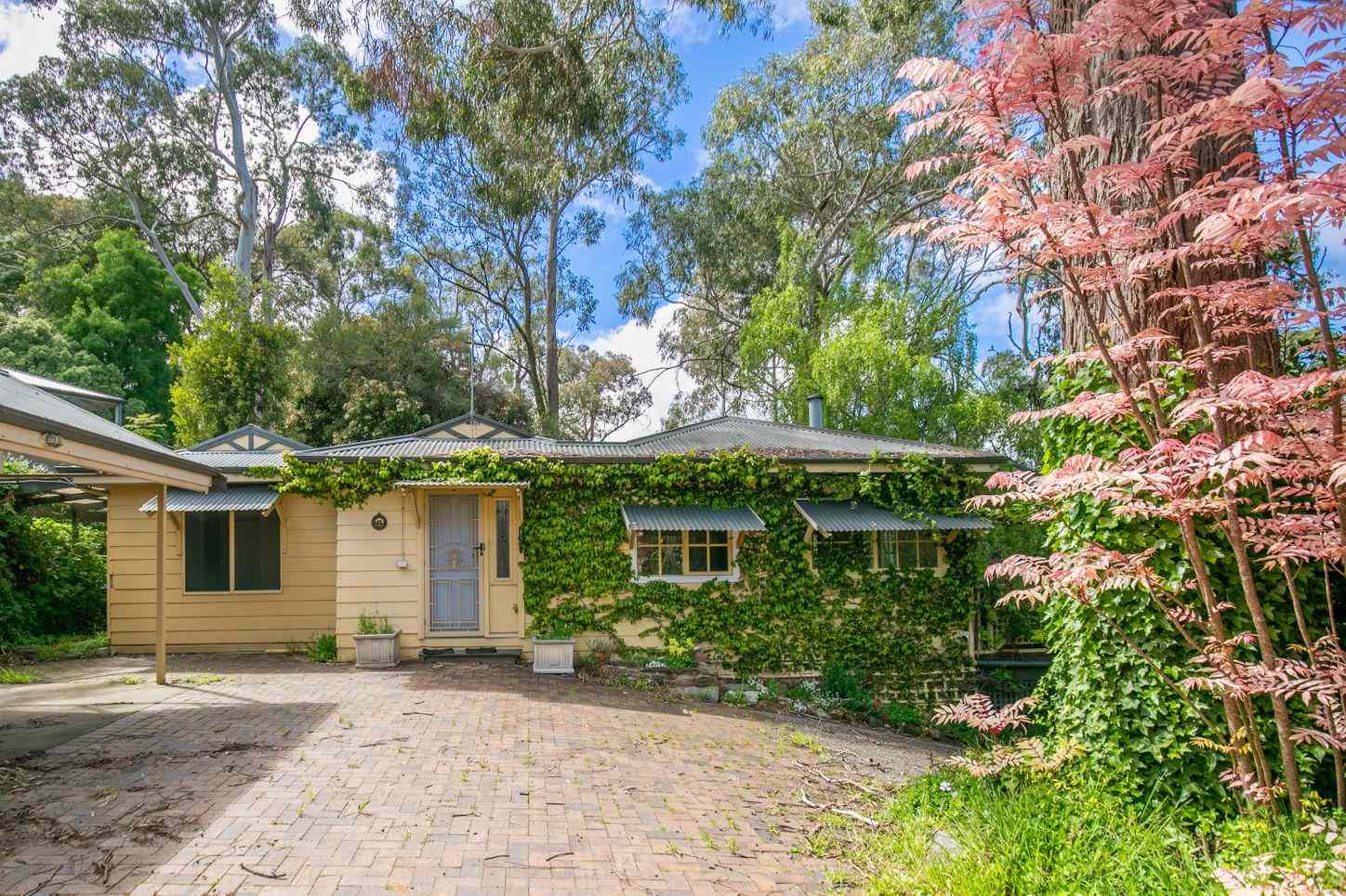 37-39 Princes Avenue, CRAFERS WEST, SA 5152 - House for Rent - harcourts.net: SA Crafers West, SA 5152 House | Prop-GPT the AI-Powered Property Portal