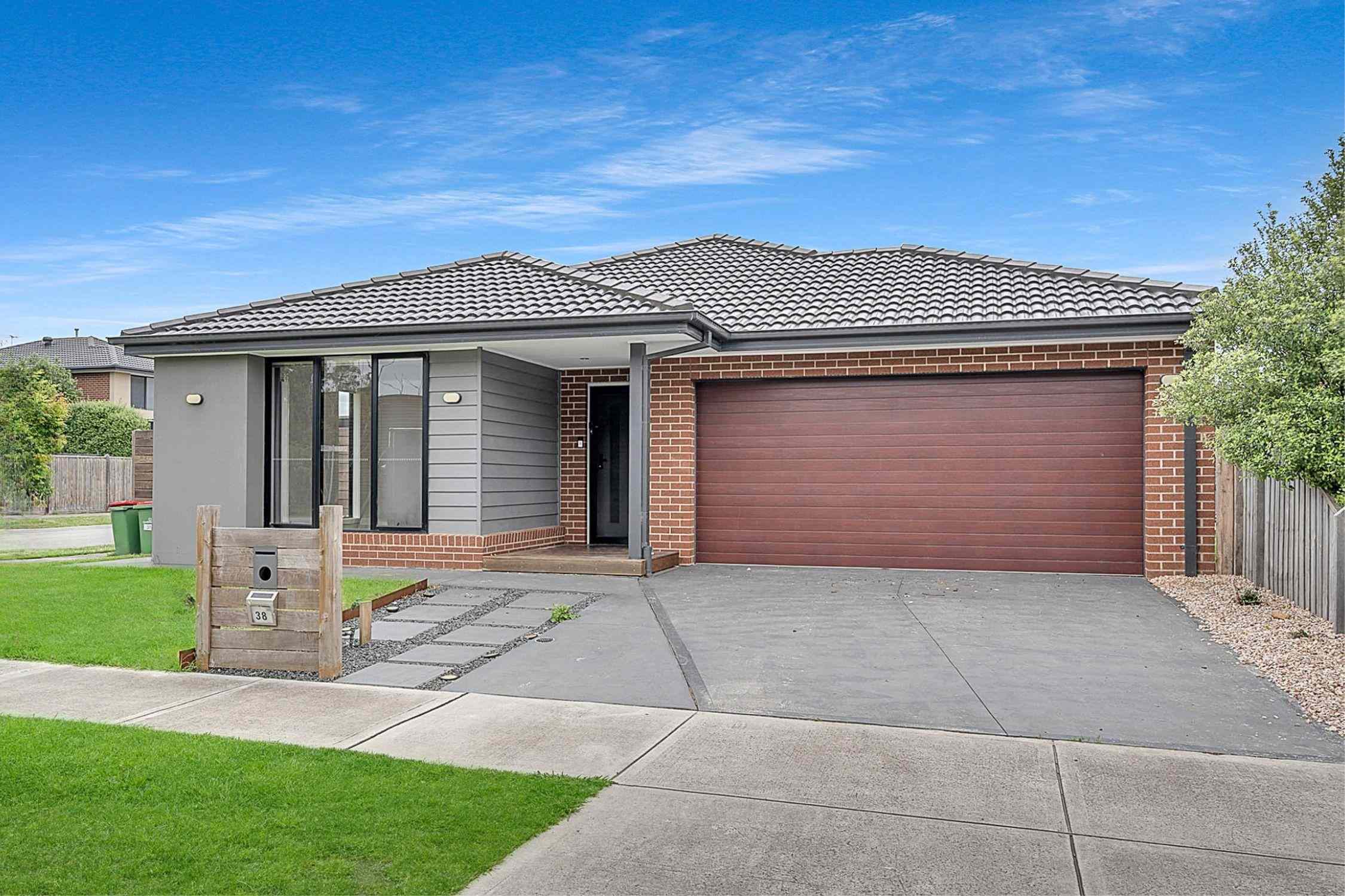 Perfect Family Home!: VIC Officer, VIC 3809 House | Prop-GPT the AI-Powered Property Portal