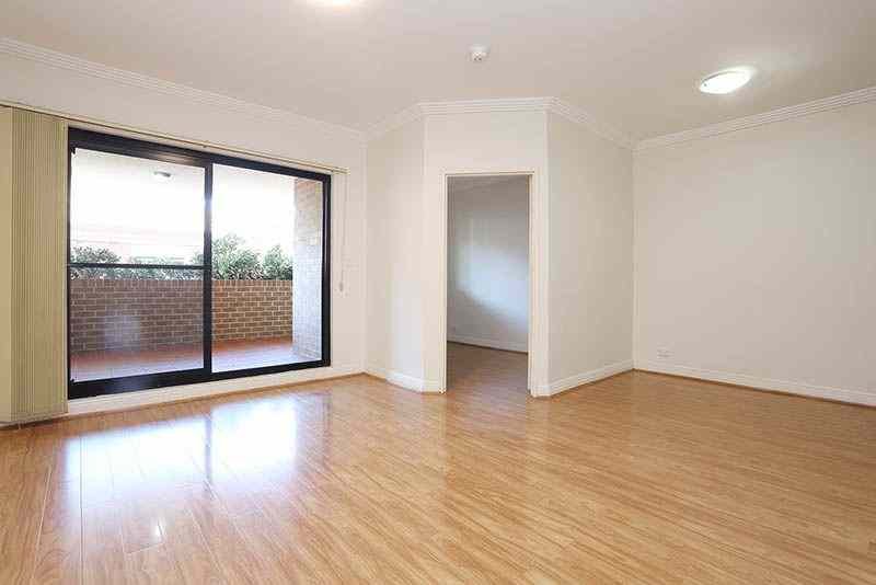 Prop-GPT: Apartment: NSW Eastwood, NSW 2122 Convenient and Comfortable Unit in Prime Location - Short Walk To Station