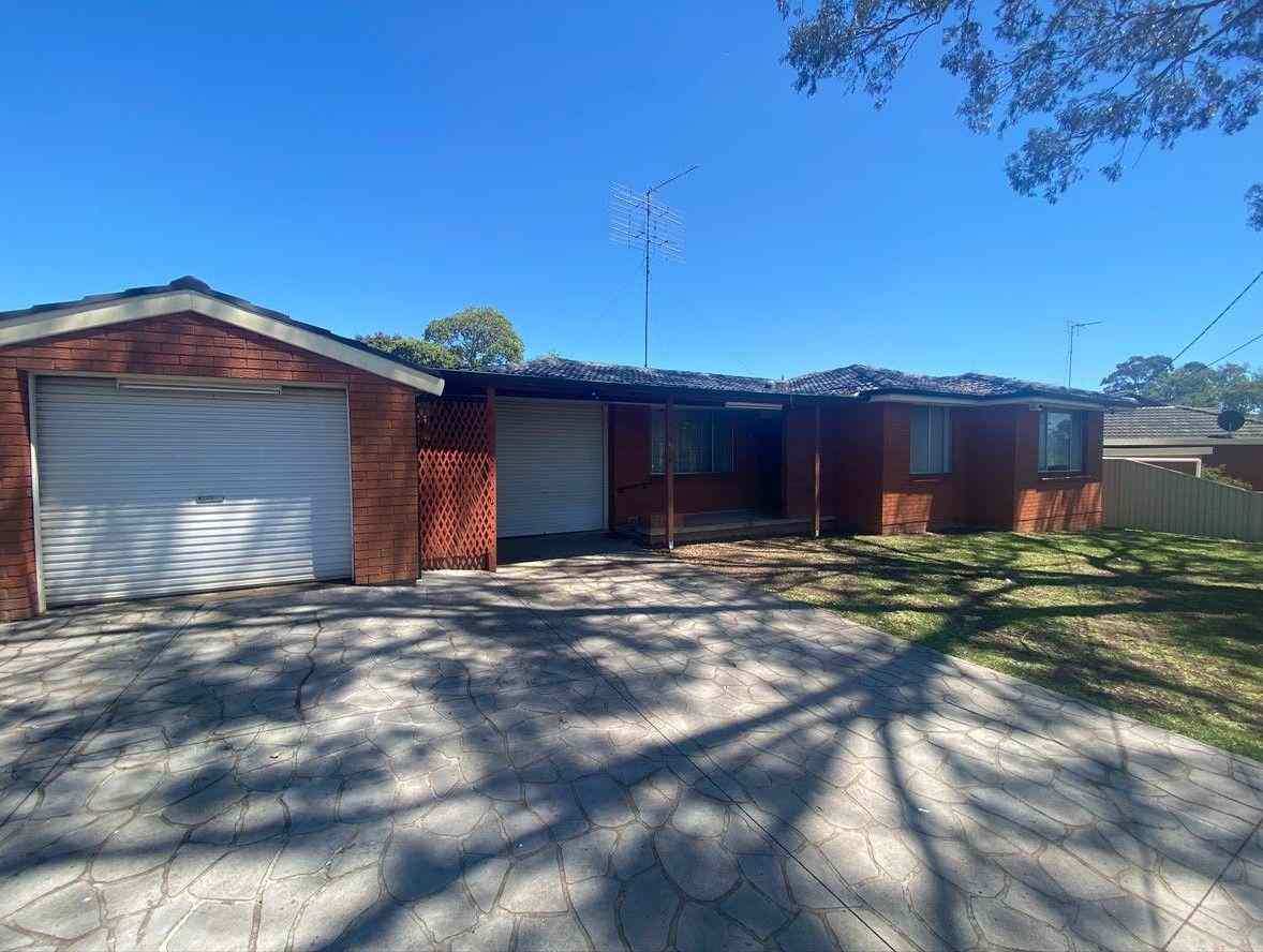 Location and size in the same place!: NSW South Penrith, NSW 2750 House | Prop-GPT the AI-Powered Property Portal