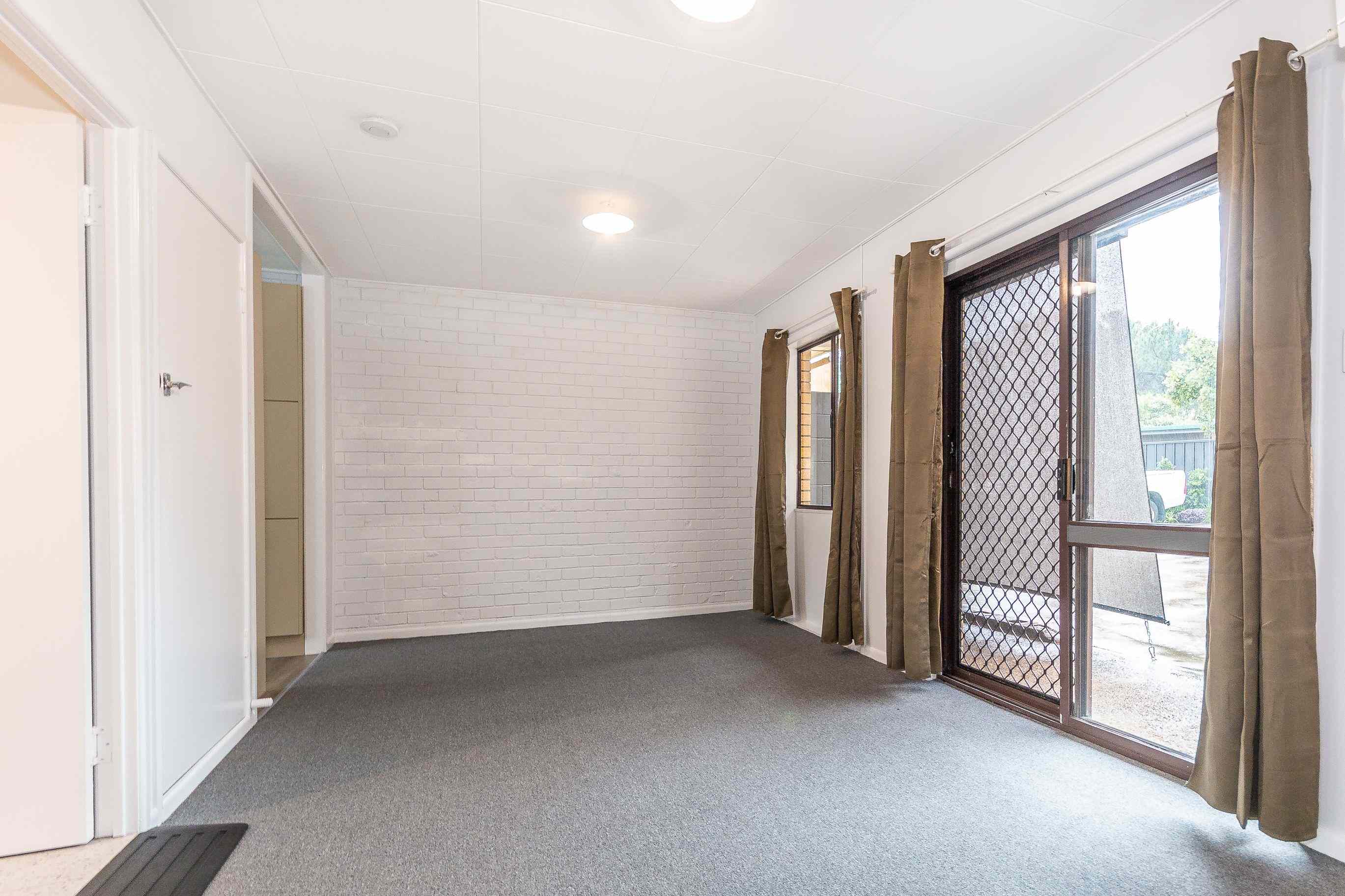 Beautifully Renovated 2 Bedroom Unit!: QLD Kippa-Ring, QLD 4021 Unit | Prop-GPT the AI-Powered Property Portal