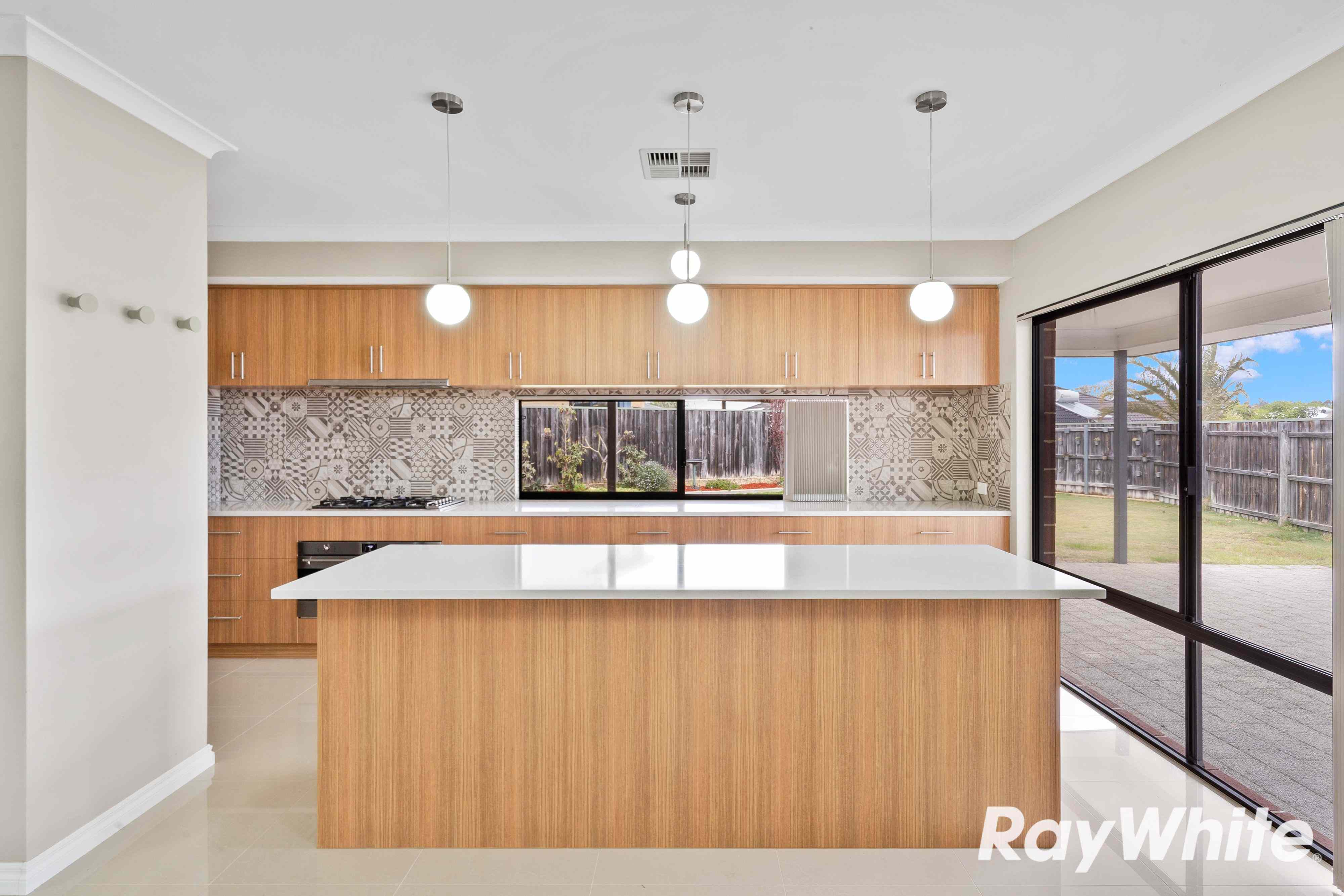 Stunning family home that ticks all the boxes: WA Halls Head, WA 6210 House | Prop-GPT the AI-Powered Property Portal