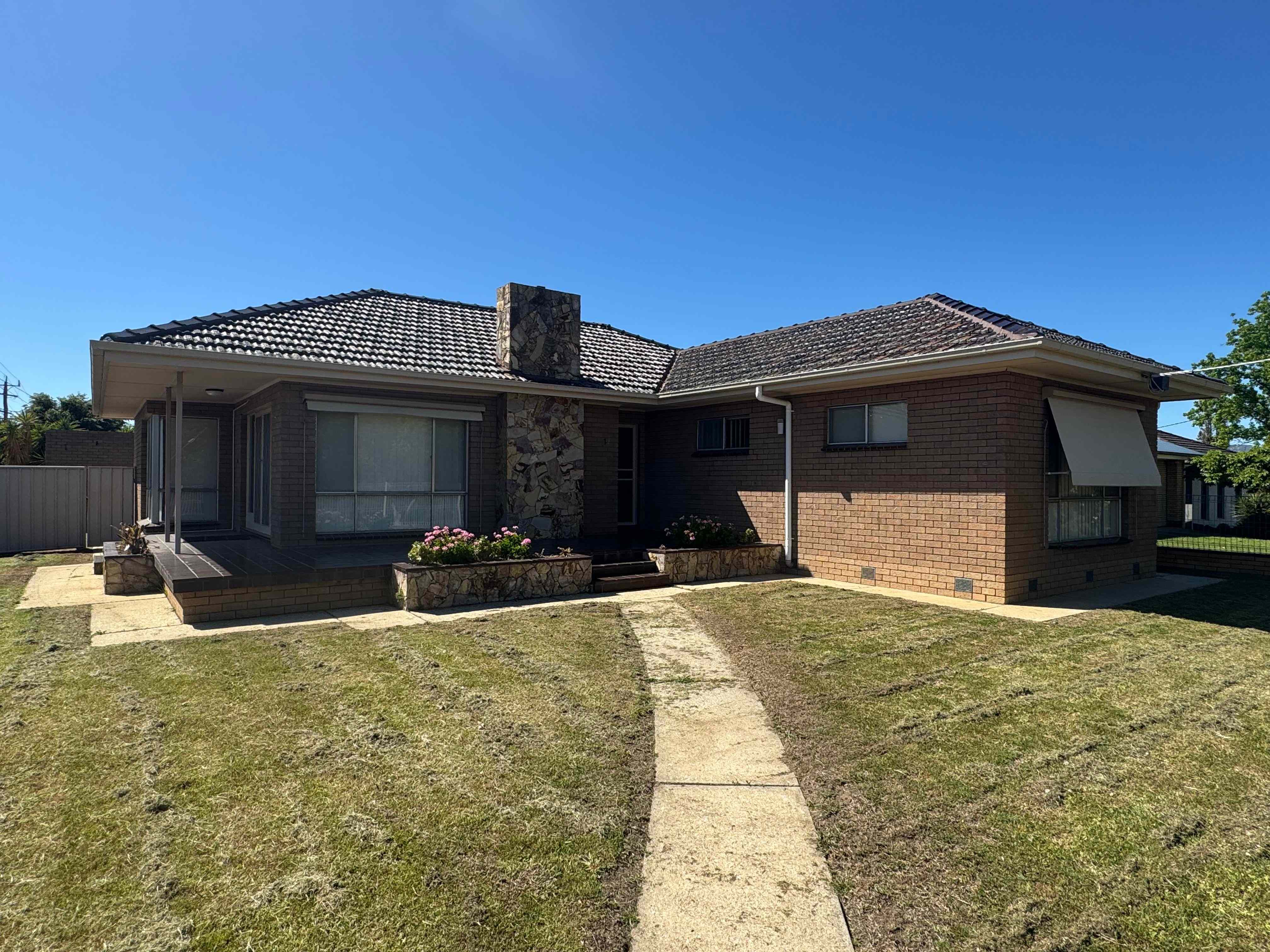 Central Four Bedroom Family Home: VIC West Wodonga, VIC 3690 House | Prop-GPT the AI-Powered Property Portal