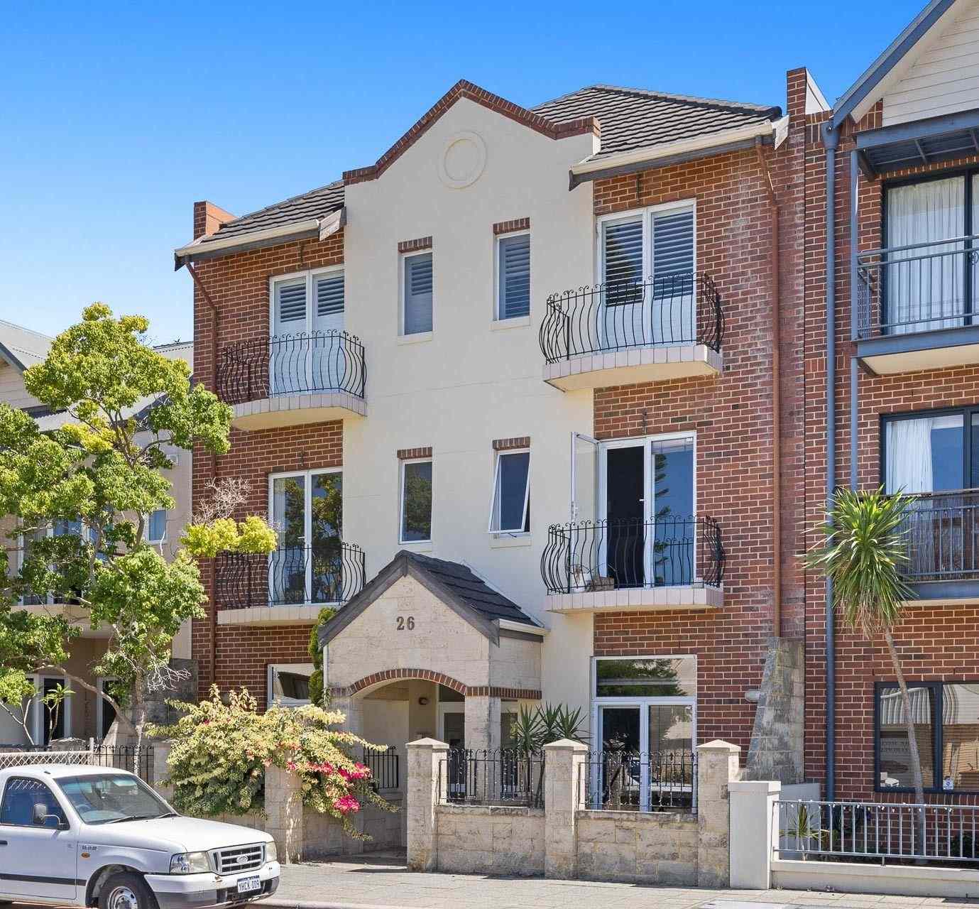 1/26 Kensington Street, EAST PERTH, WA 6004 - House for Rent - harcourts.net: WA East Perth, WA 6004 House | Prop-GPT the AI-Powered Property Portal