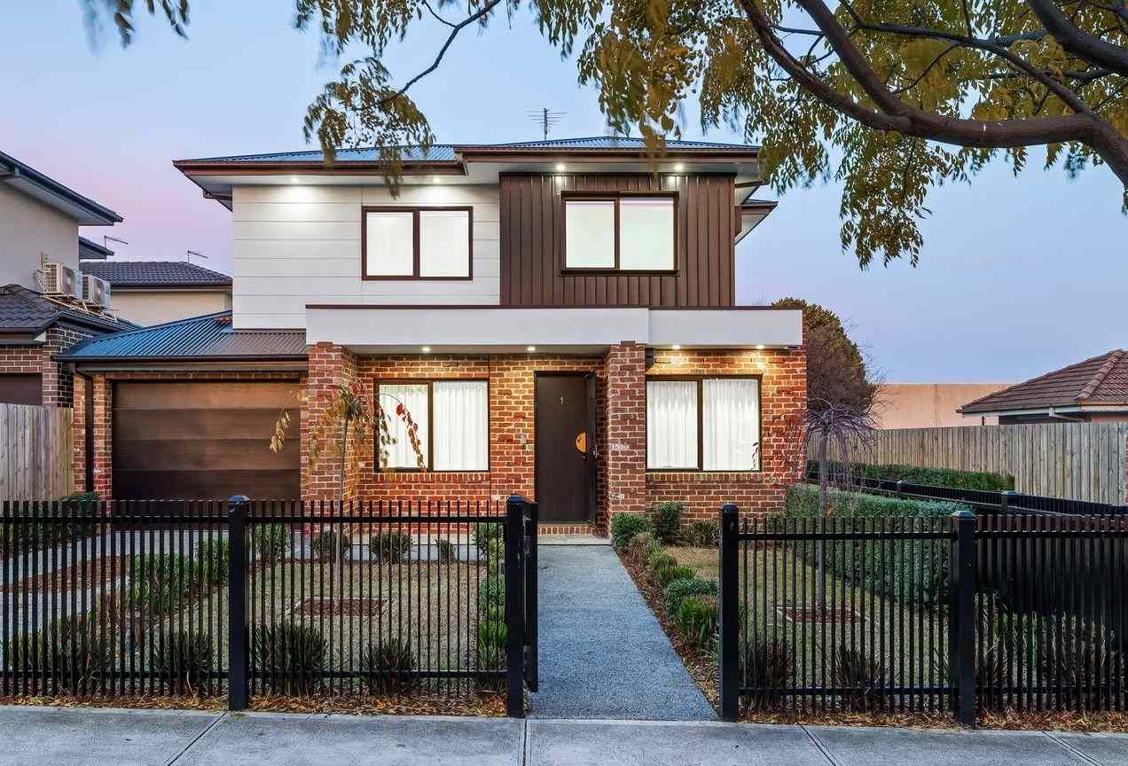 Modern Luxury in the Heart of Preston - 3 Bedroom Townhouse: VIC Preston, VIC 3072 Townhouse | Prop-GPT the AI-Powered Property Portal
